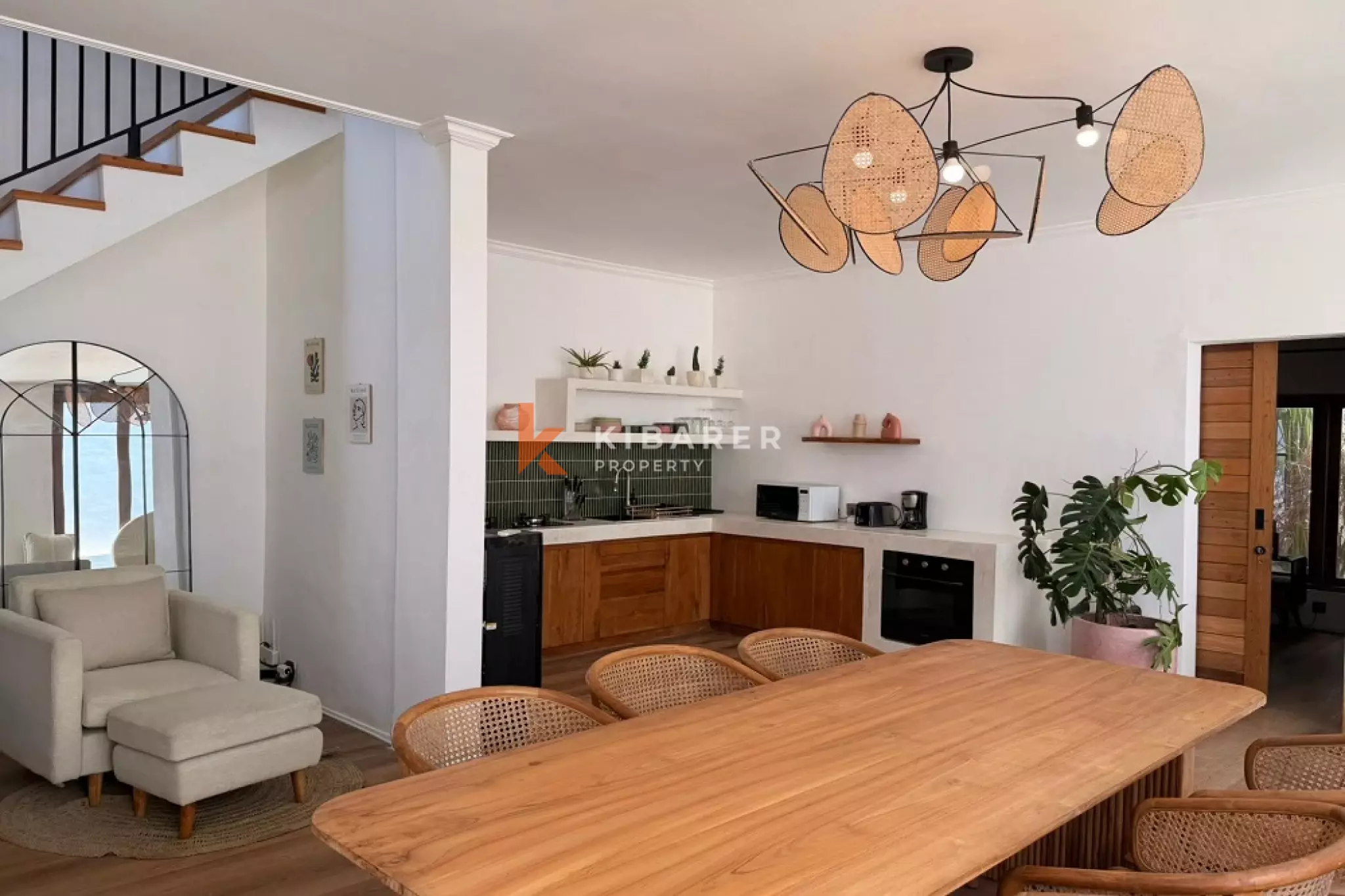 Mediterranean Style Three-Bedroom Gated Villa in Berawa — image 5