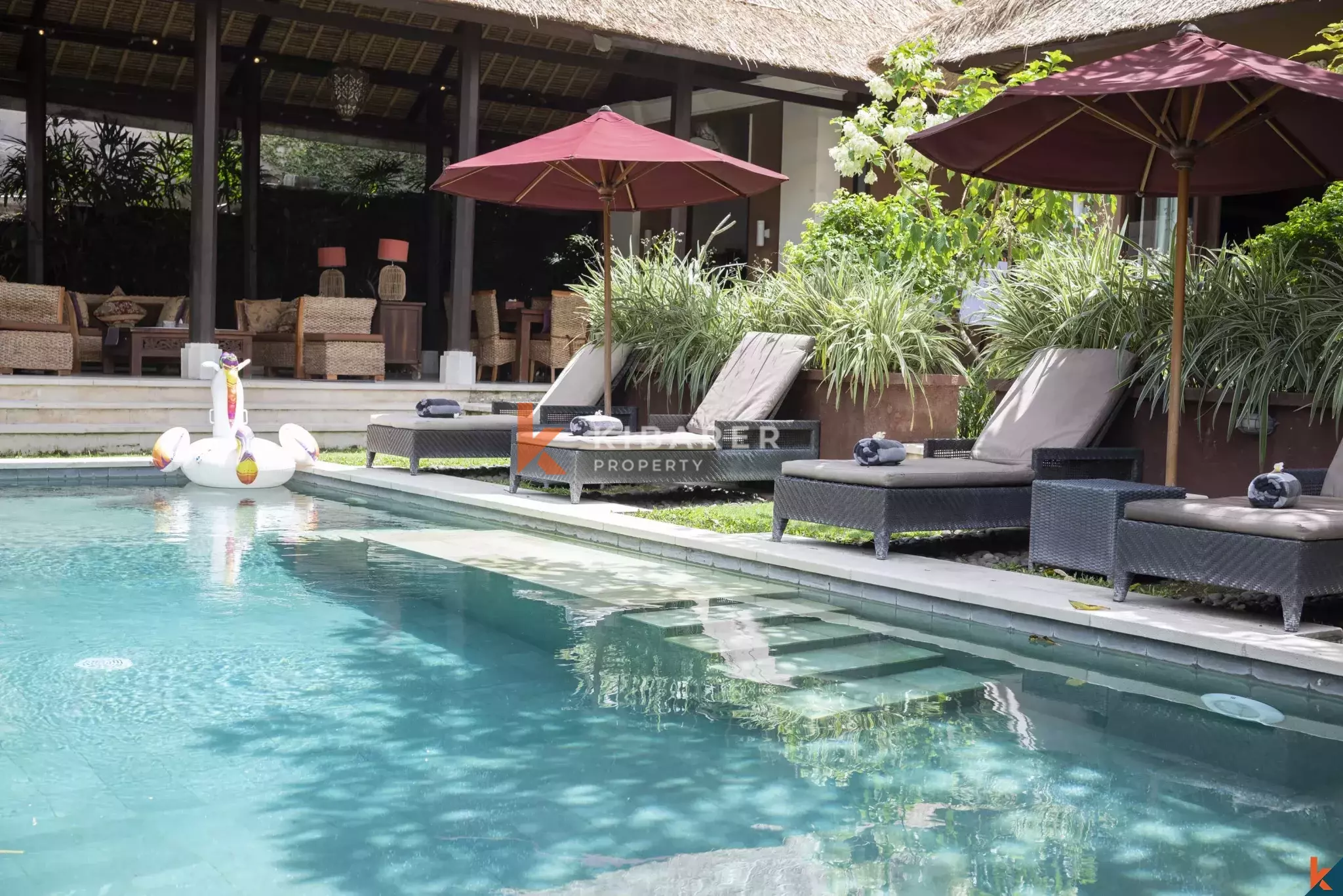 Peaceful Three-Bedroom Tropical Villa in the Heart of Pererenan — image 4
