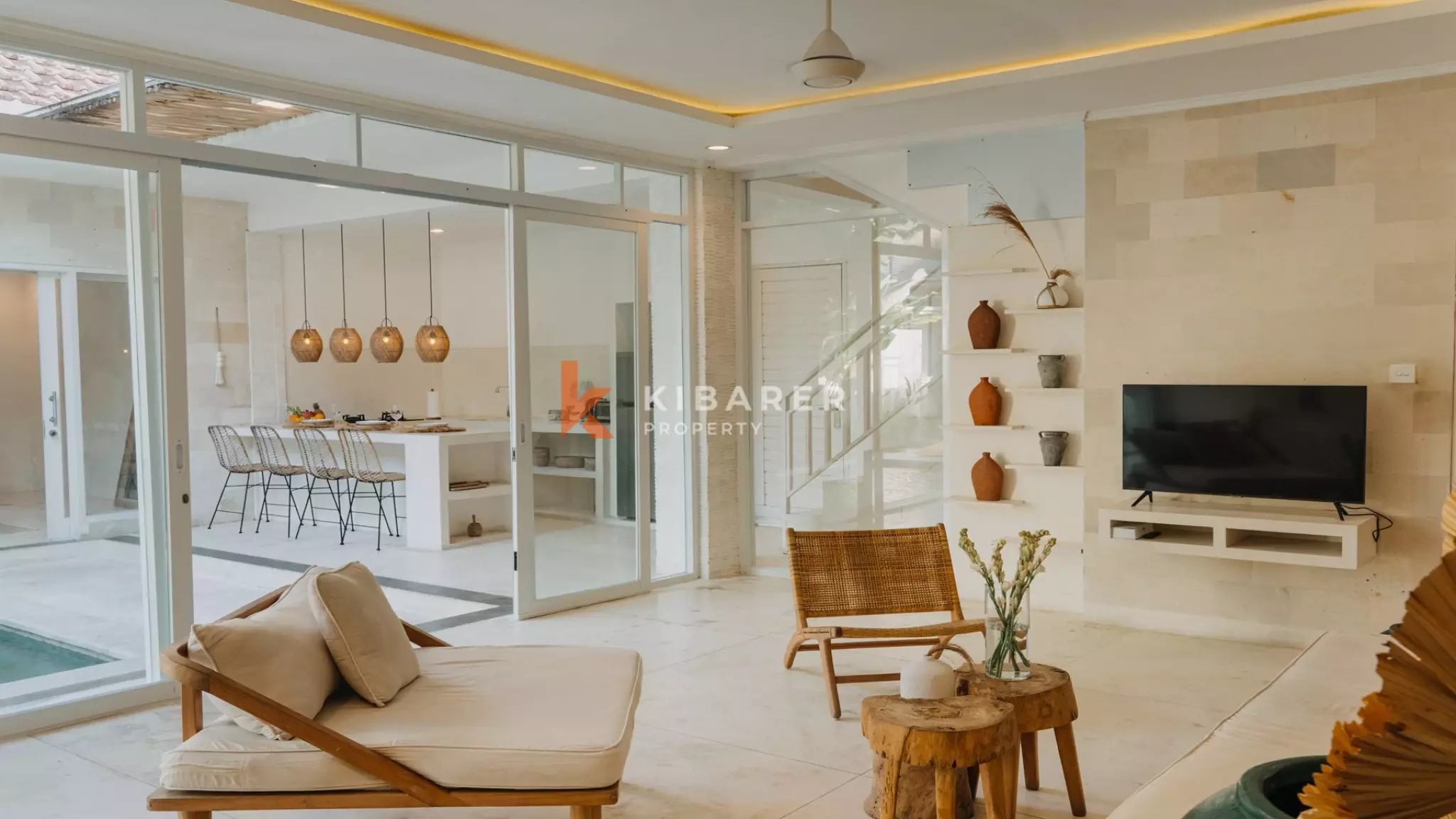 Beautiful Three-Bedroom Villa Located in Canggu Area — image 5