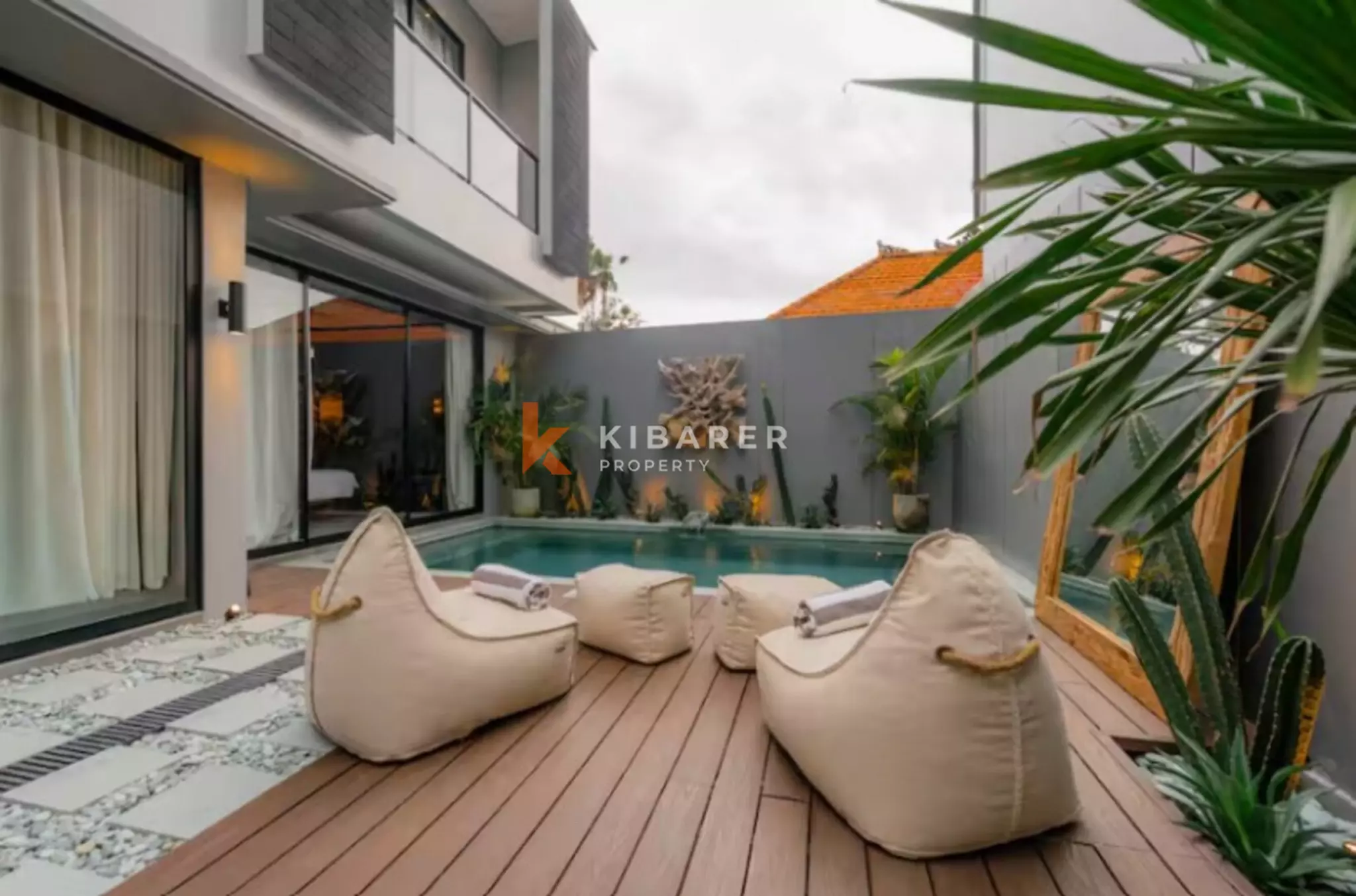 Bold & Beautiful Three Bedroom Villa in Umalas — image 18