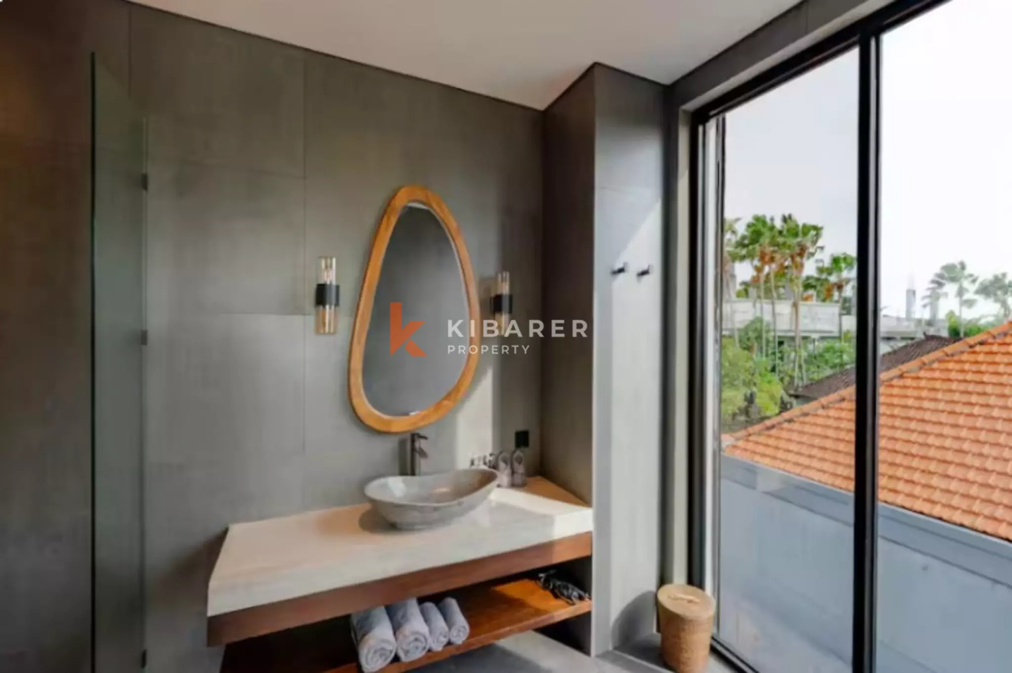 Statement Three Bedroom Villa with Private Pool in Umalas Area — image 13