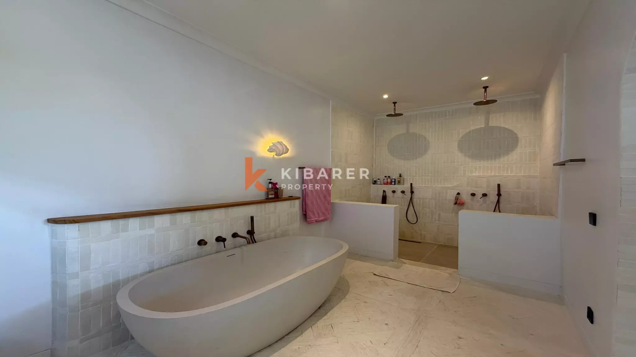 Luxury Beach Concept Two-Bedrooms Enclosed Living Villa in Uluwatu — image 13