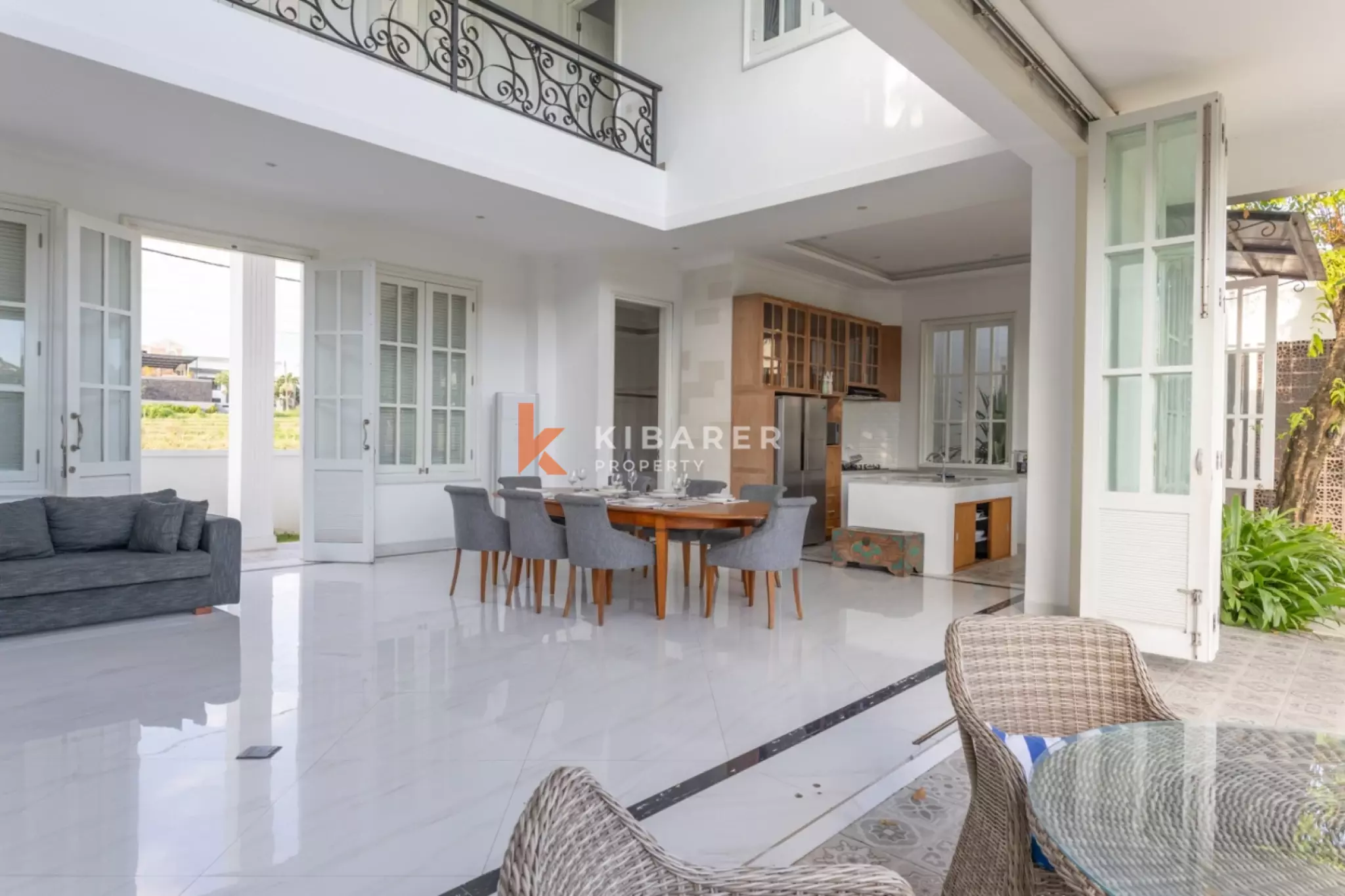 Colonial Style Four-Bedroom Villa in the Heart of Berawa — image 2
