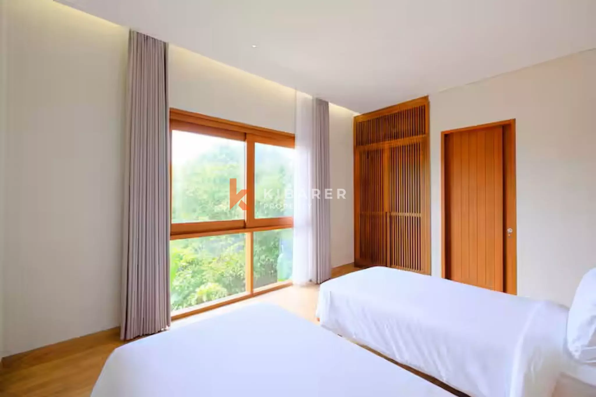 Bright Contemporary Four-Bedrooms Villa in the Heart of Umalas — image 15