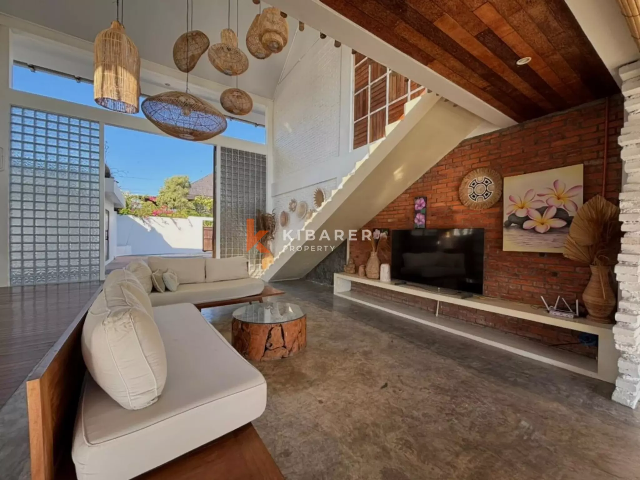 Four Bedroom Open Living Villa in Canggu — image 4