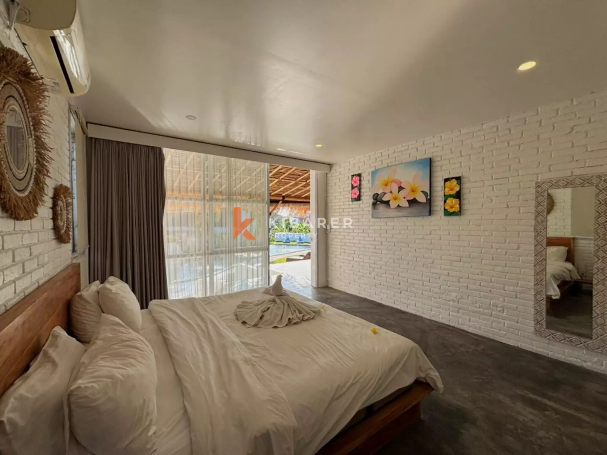 Four Bedroom Open Living Villa in Canggu — image 13