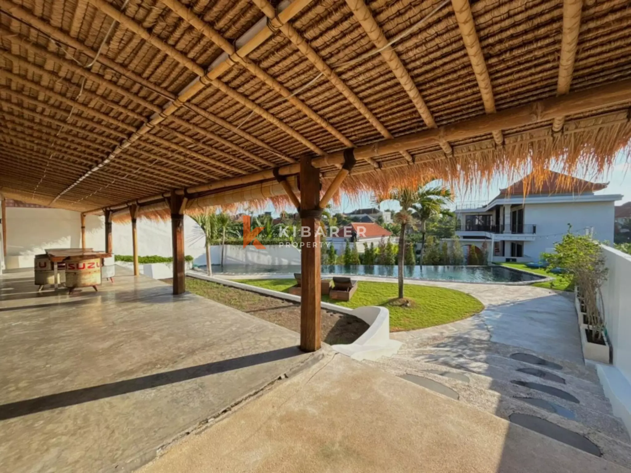 Four Bedroom Open Living Villa in Canggu — image 9