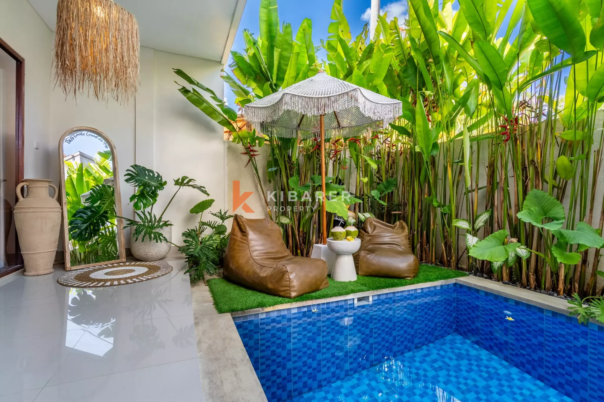 Boho-Chic Style Villa with Four Bedrooms and Enclosed Living Room, Just Steps from Echo Beach, Canggu — image 2