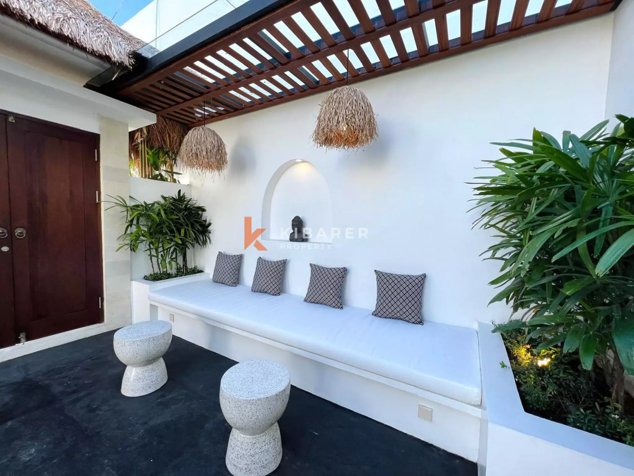 Three-Bedroom Tropical Modern Style Villa with Open Living Room & Rooftop Terrace in Tumbak Bayuh — image 4
