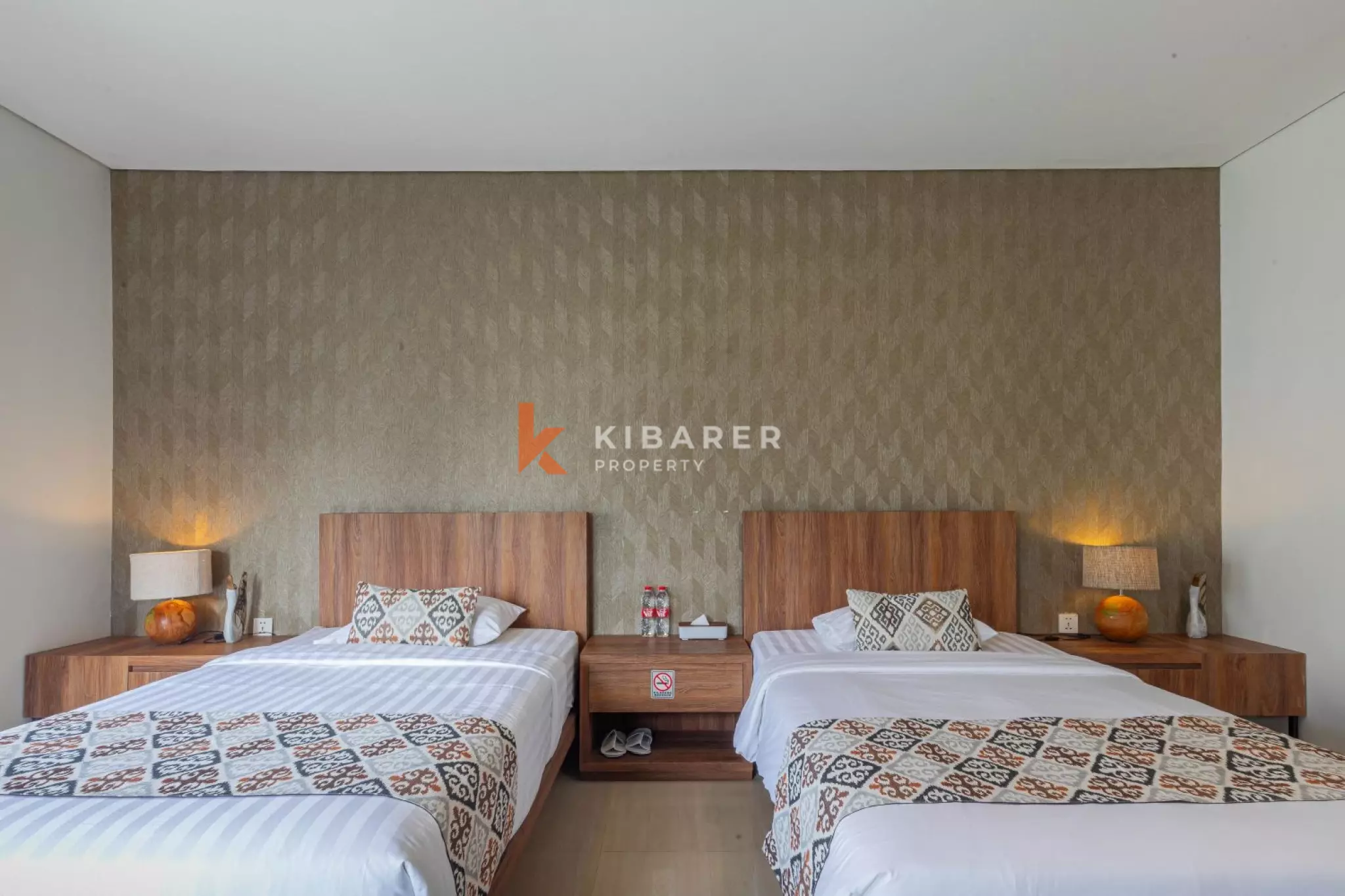 Spacious Three-Bedroom Private Guest Villa in Jimbaran — image 17