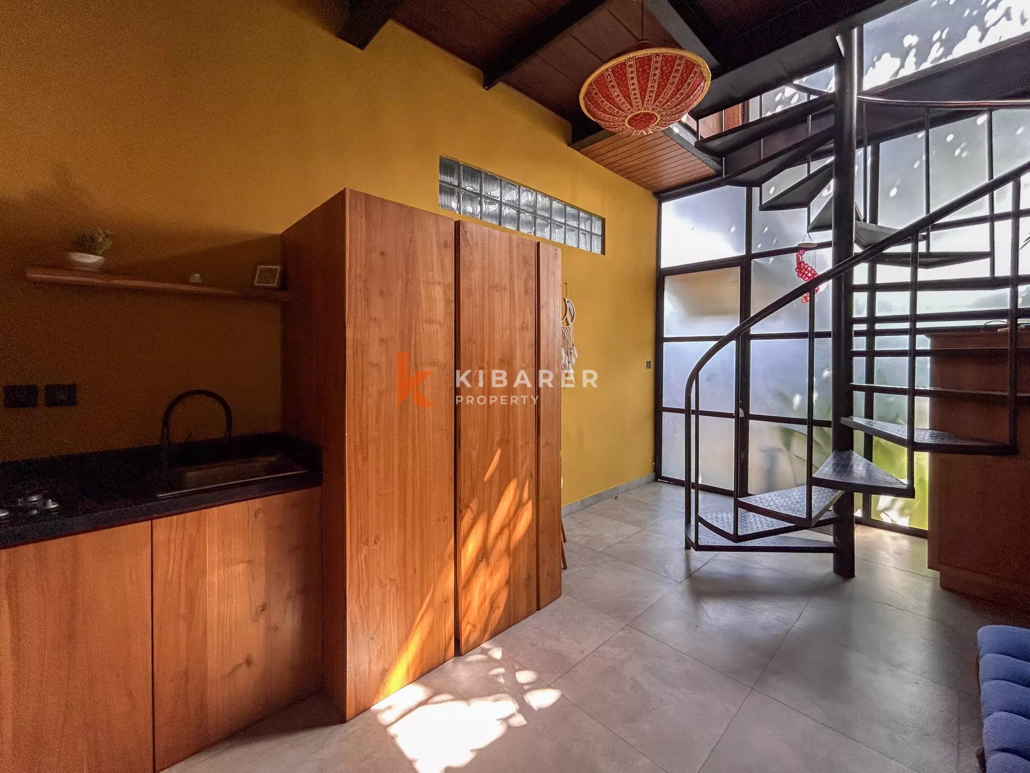 Elegant Two-Story Tropical Villa with Private Pool in Seseh — image 13