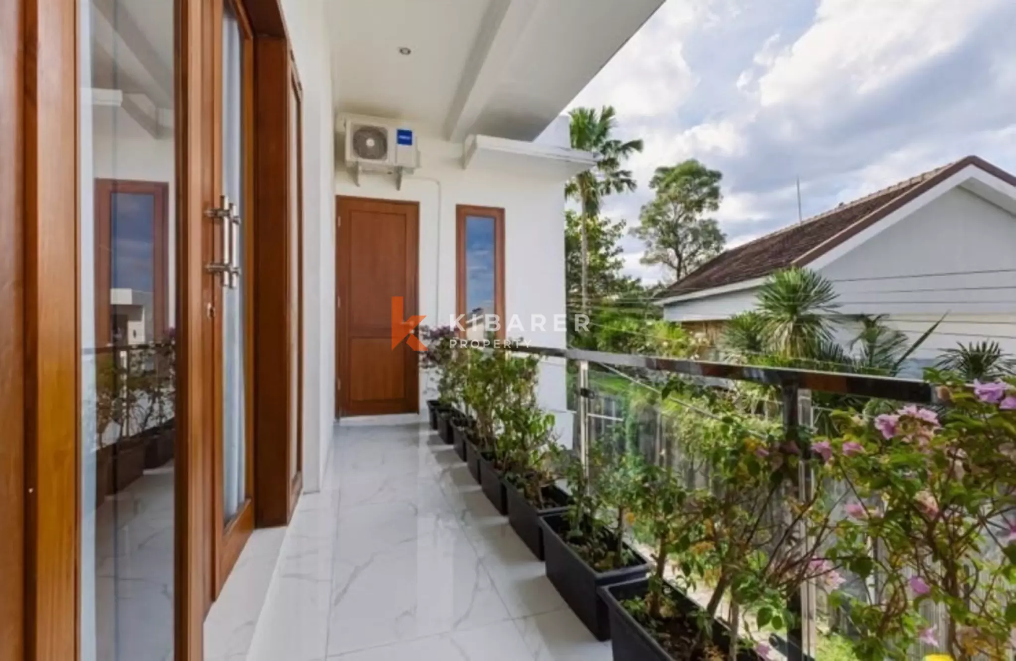 Beautiful Two-Bedroom Private Villa in One of the Developing Areas in Canggu — image 11