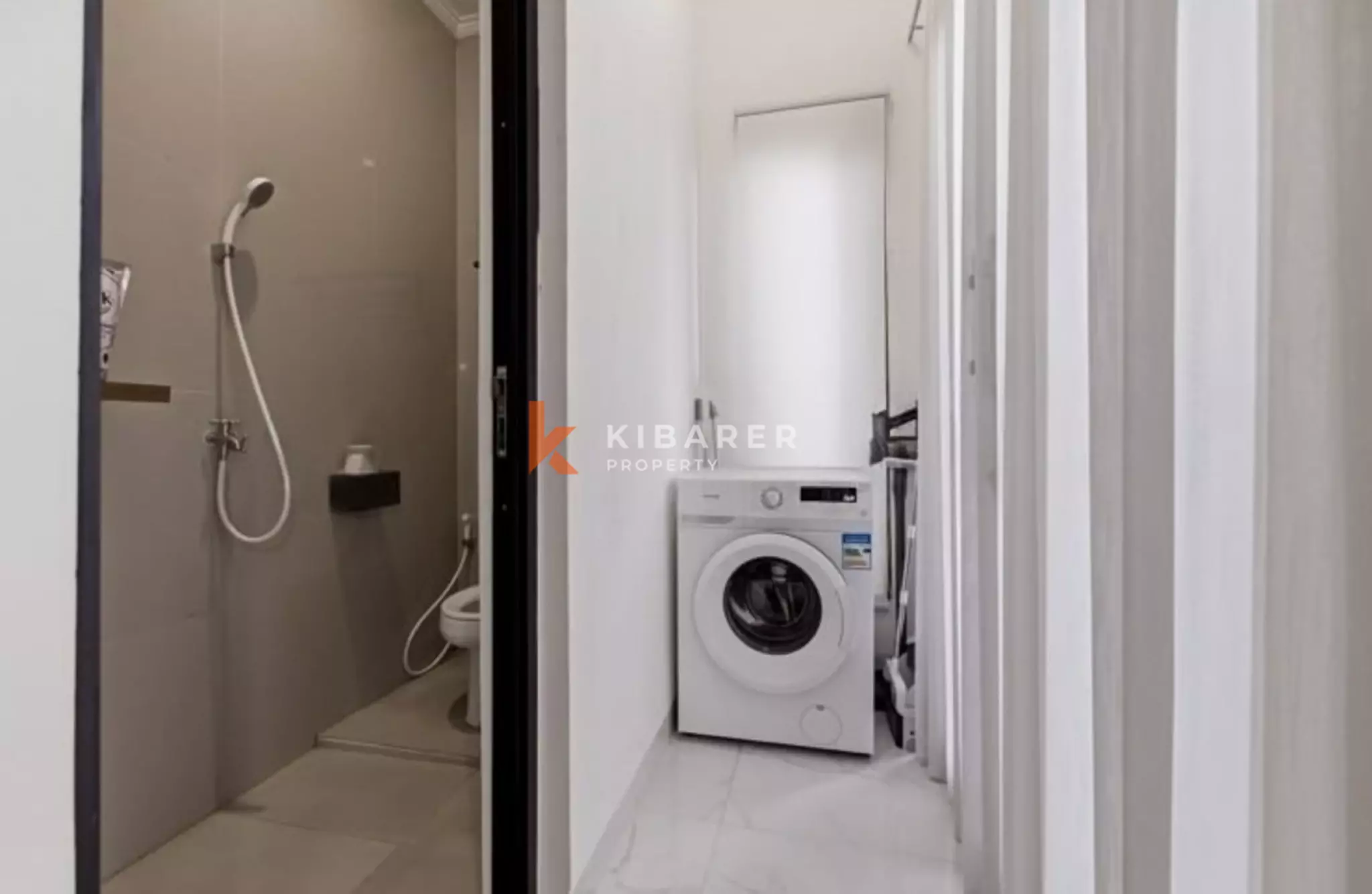 Beautiful Two-Bedroom Private Villa in One of the Developing Areas in Canggu — image 6