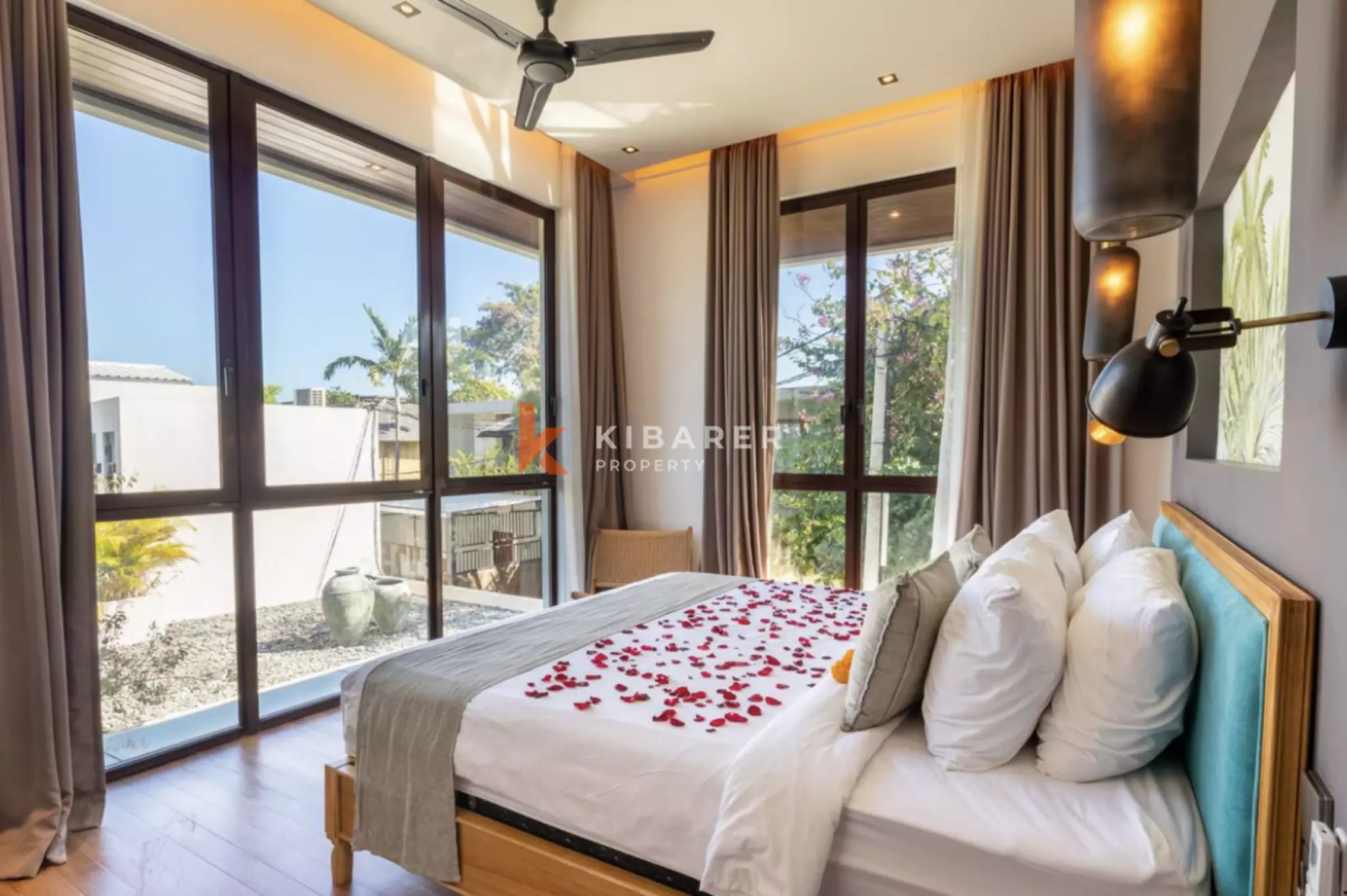 Architectural Four Bedroom Masterpiece in Exclusive Umalas — image 15