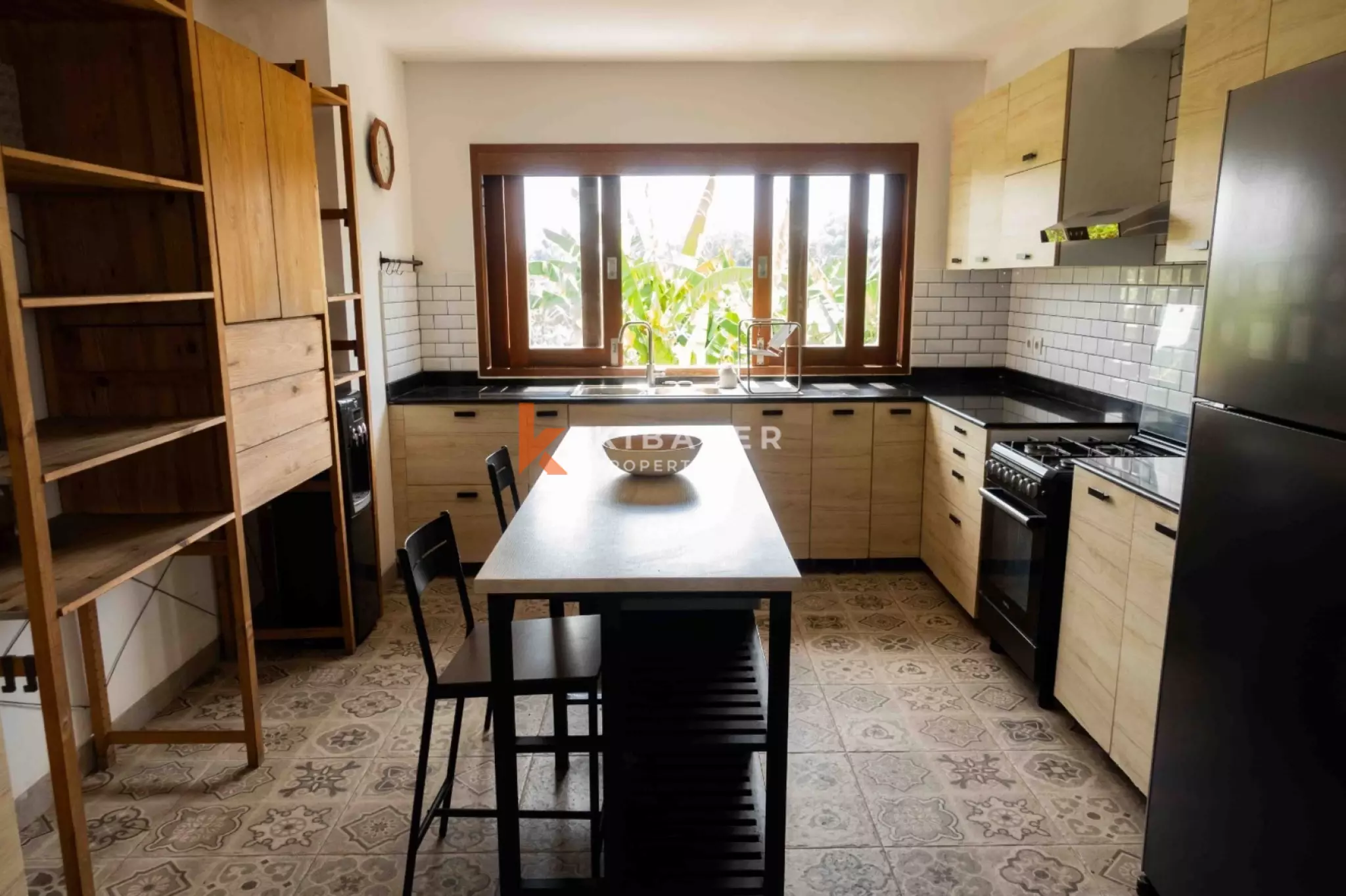 Four-Bedroom Fully Furnished House in Quiet Buduk — image 3