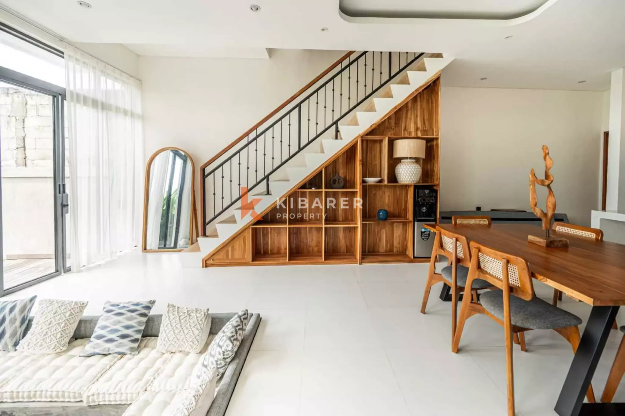 Two Bedroom Villa in Canggu with Enclosed Living and Ricefield View — image 1