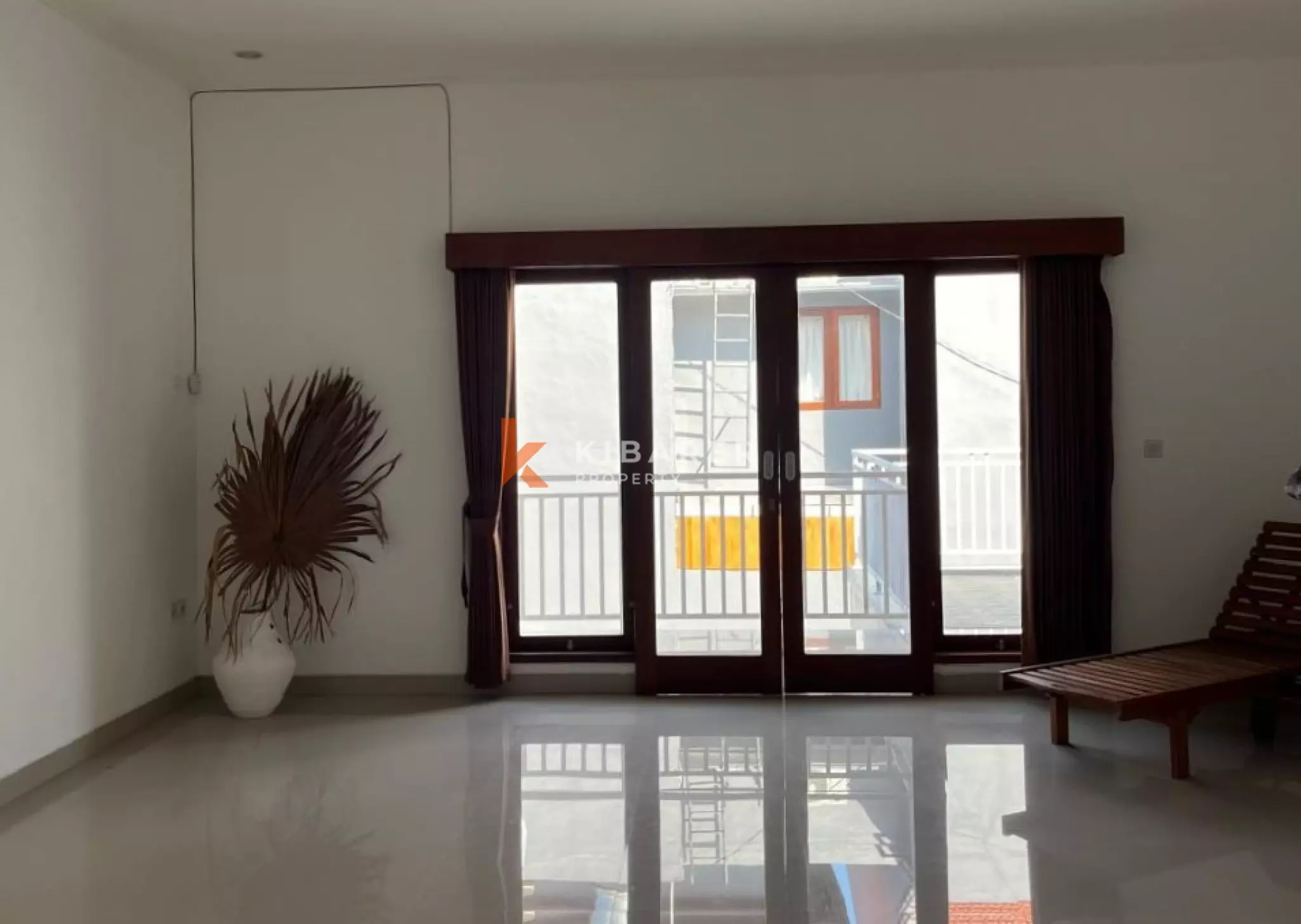 Brand New Three Bedroom Semi Furnished Villa Situated in Kerobokan — image 5