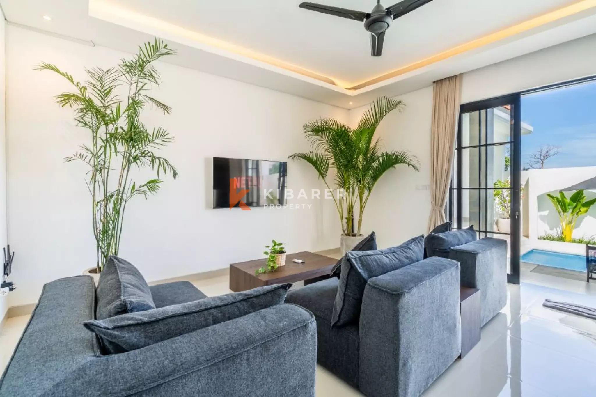 Tropical Three-Bedroom Pool Villa in Canggu — image 6