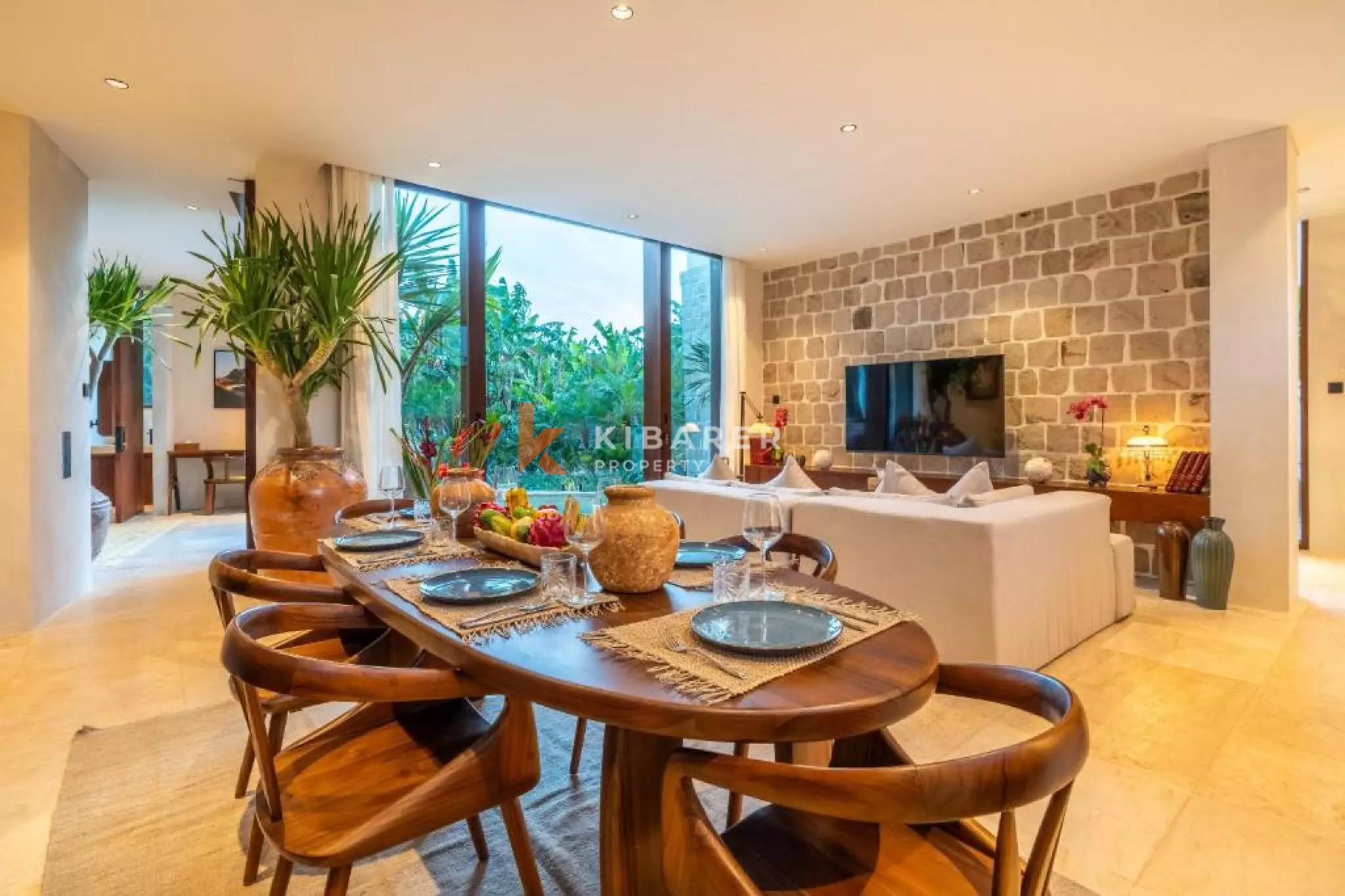 4BR Villa for Rent in Canggu, Bali — image 12