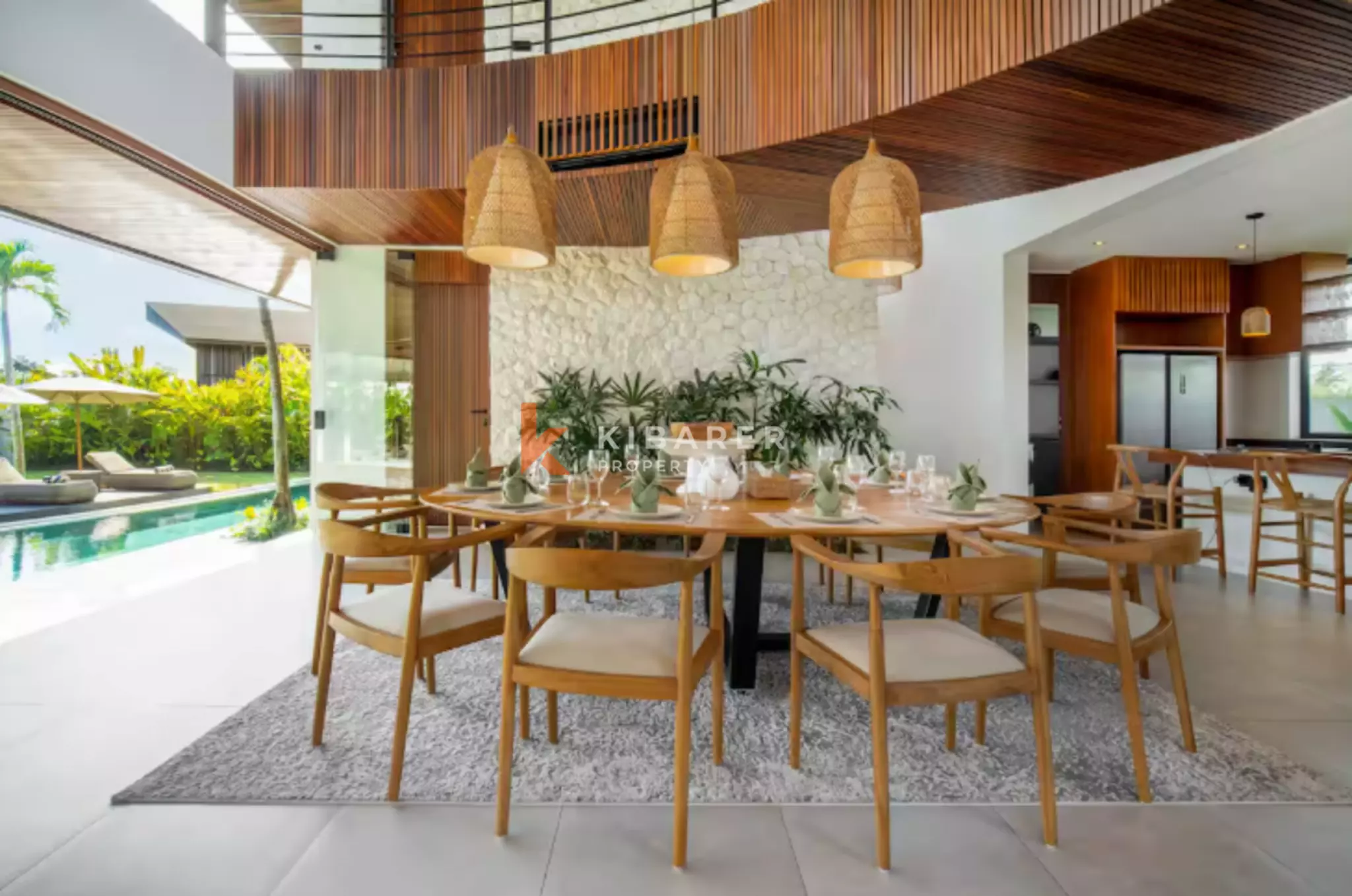 Luxury Garden Escape – Five Bedroom Villa in Tumbak Bayuh — image 6