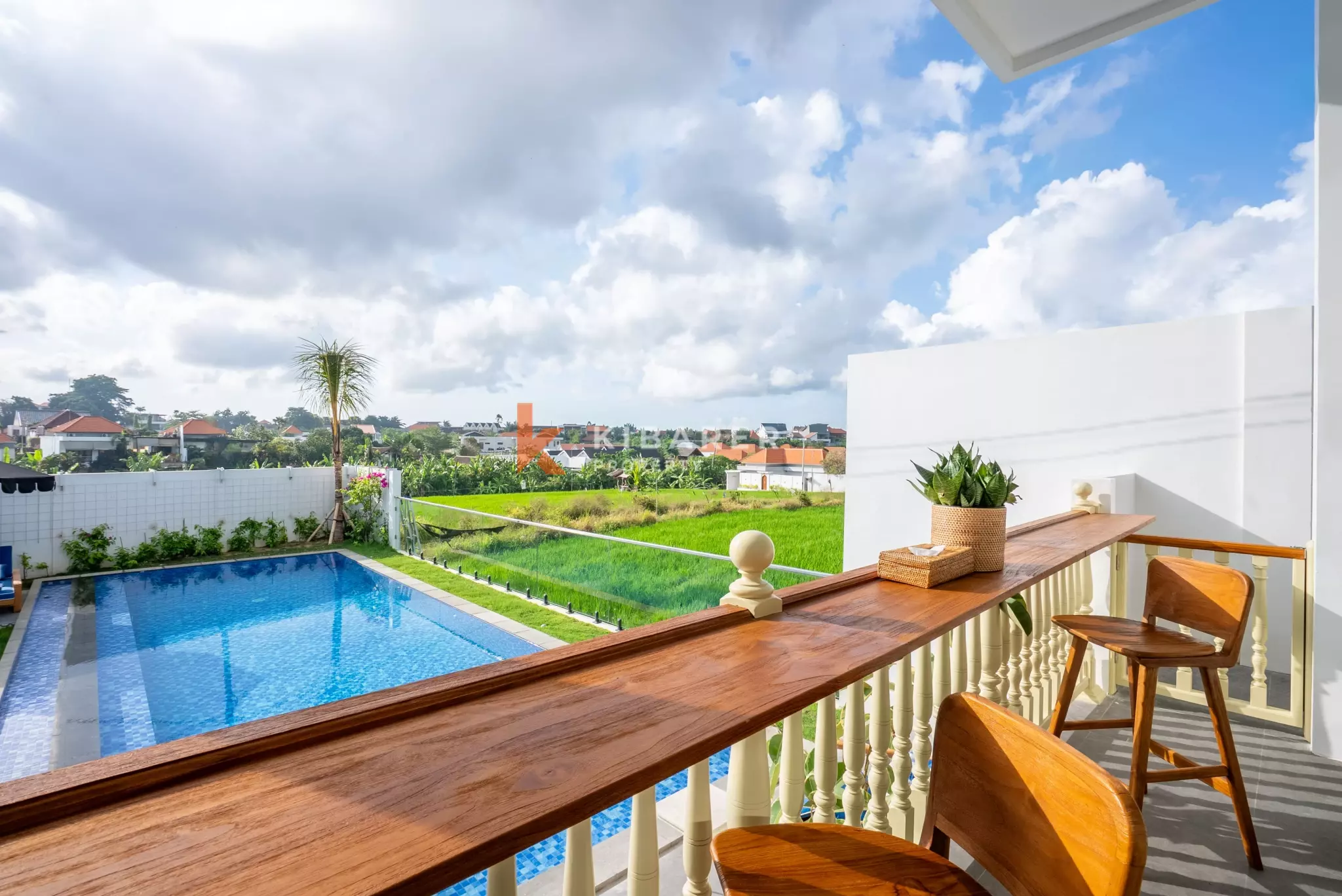 Impressive Six-Bedroom Luxury Villa with Spacious Living Room by the Pool in Canggu — image 8