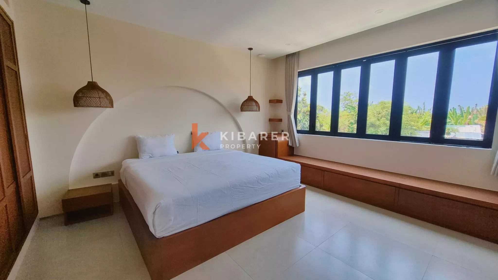 New Mediterranean Style Four-Bedroom Villa with Private Pool in Seminyak — image 7