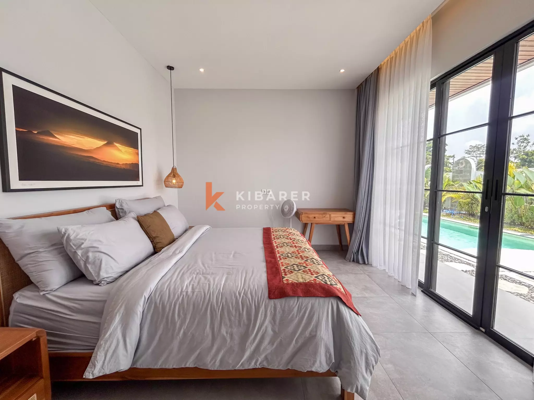 Spacious Two-Bedroom Villa with Large Pool and Tropical Garden in Munggu — image 17