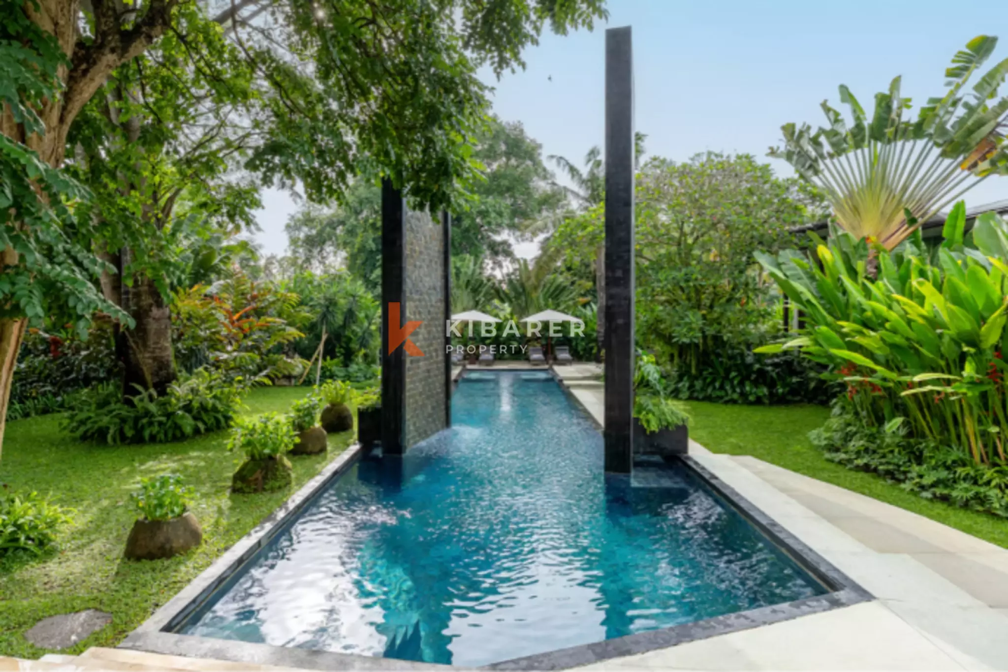 Quiet Luxury Three Bedroom Villa with Sauna & Gym in Canggu — image 12