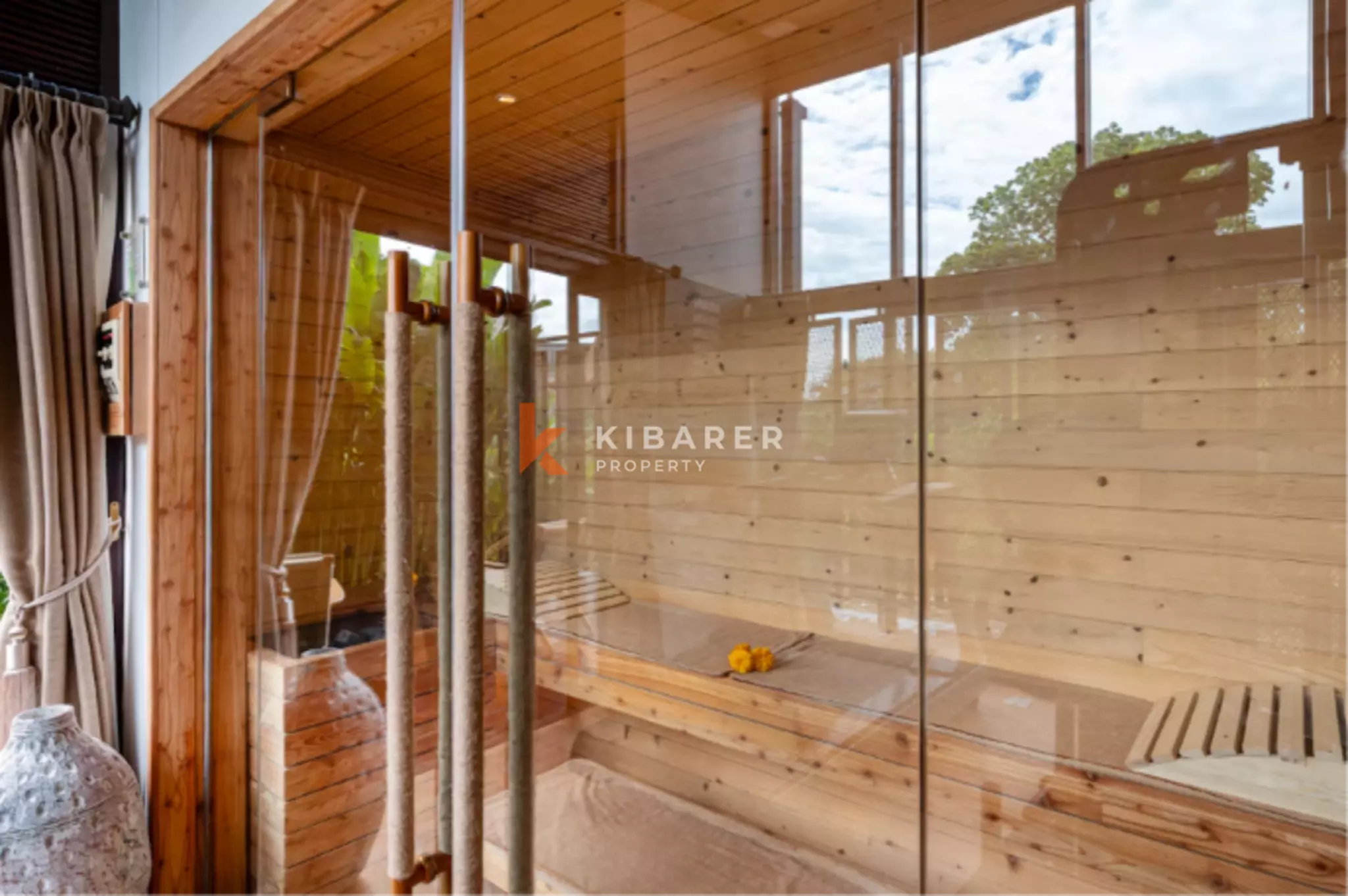 Quiet Luxury Three Bedroom Villa with Sauna & Gym in Canggu — image 18