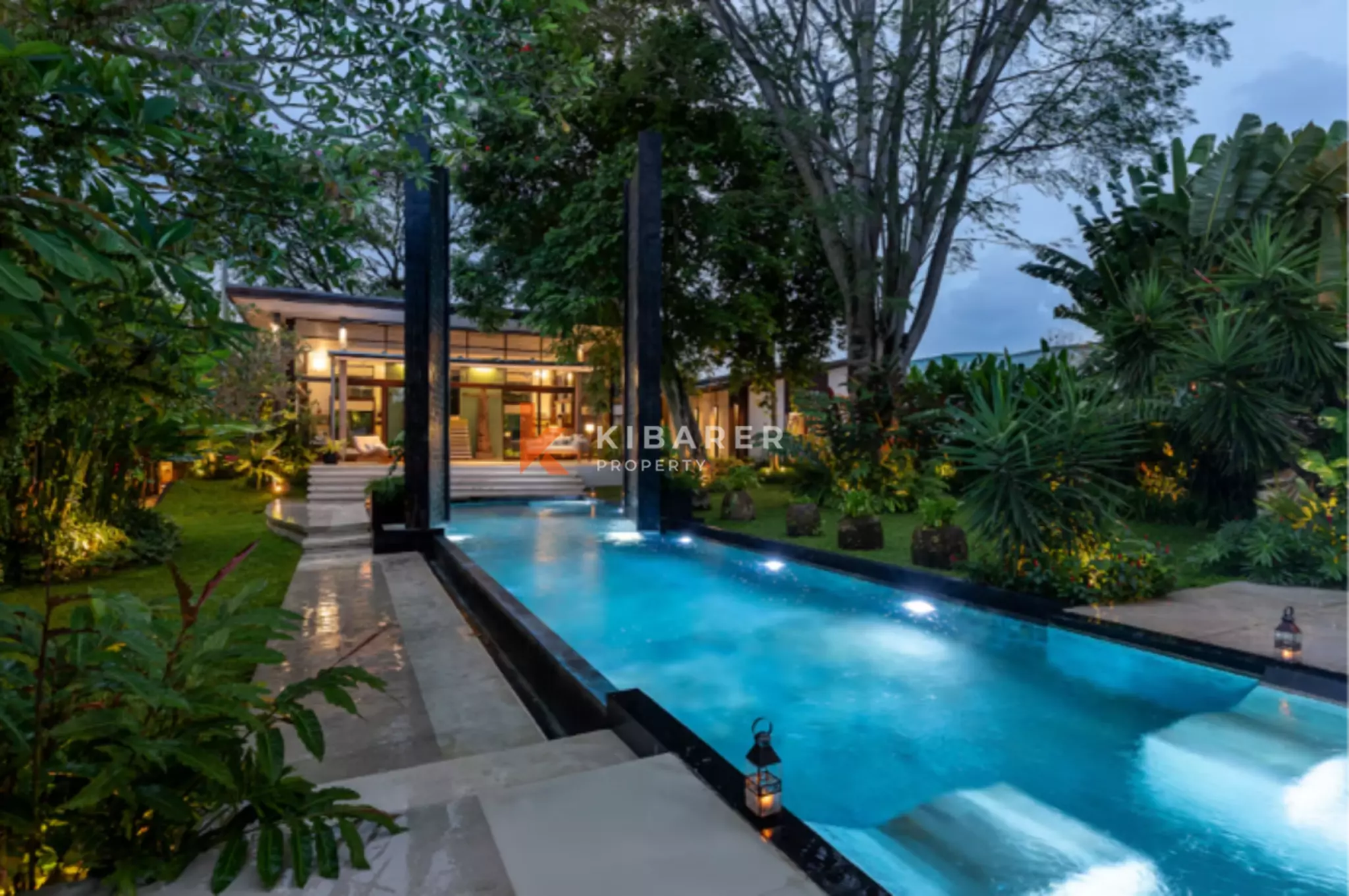 Quiet Luxury Three Bedroom Villa with Sauna & Gym in Canggu — image 2