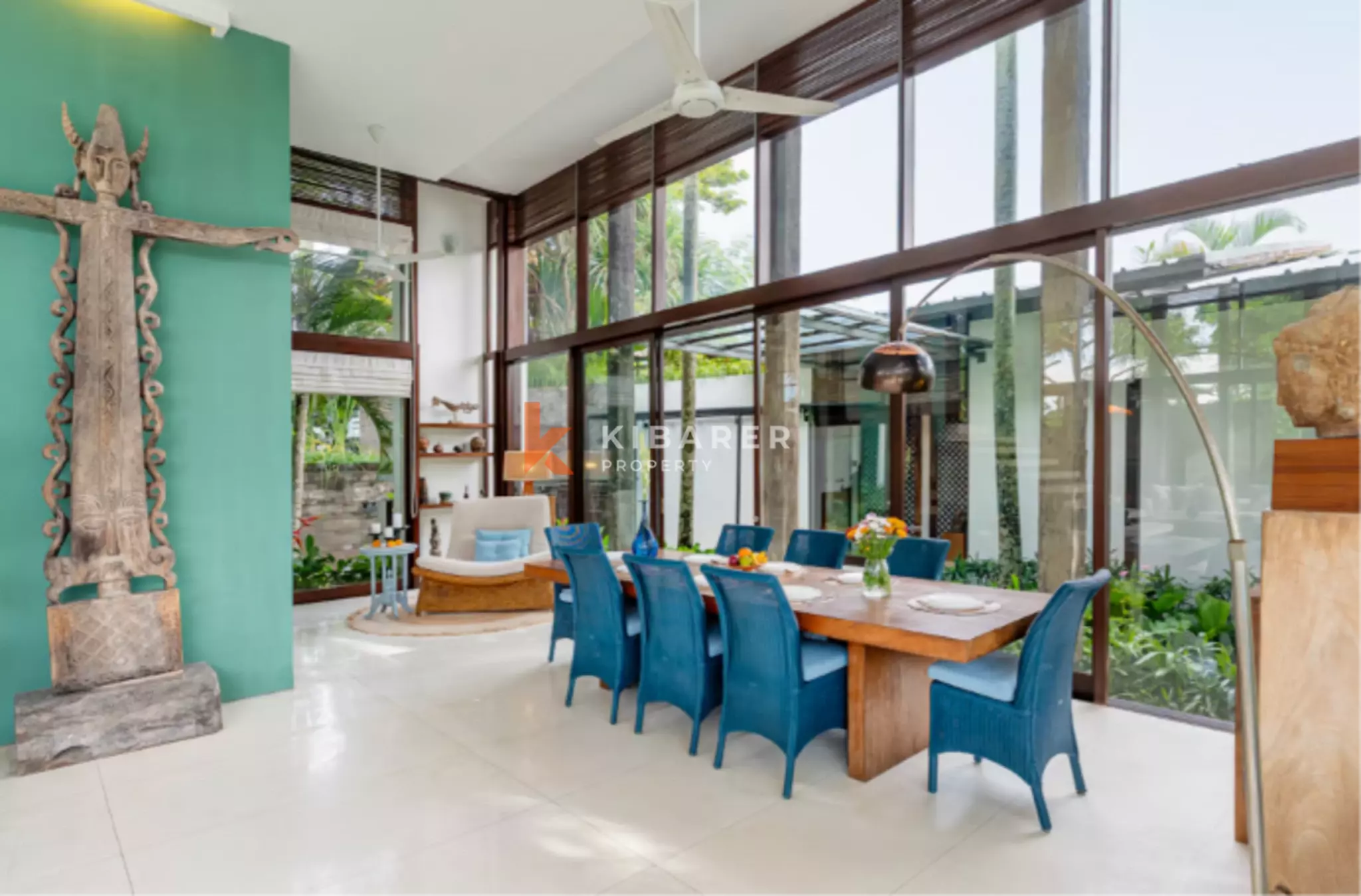 Quiet Luxury Three Bedroom Villa with Sauna & Gym in Canggu — image 4