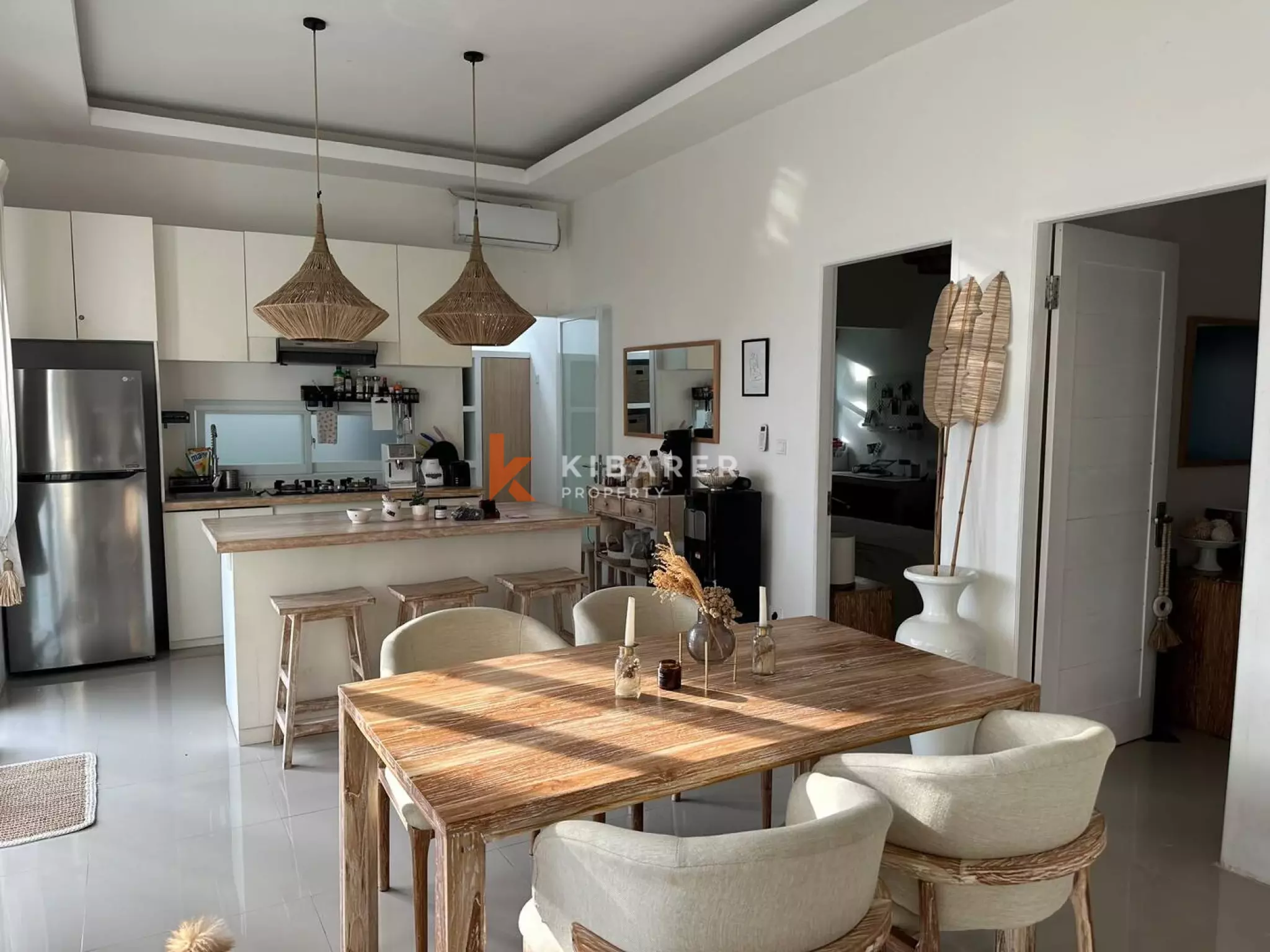 Tropical Two-Bedroom Villa in Berawa Area — image 2