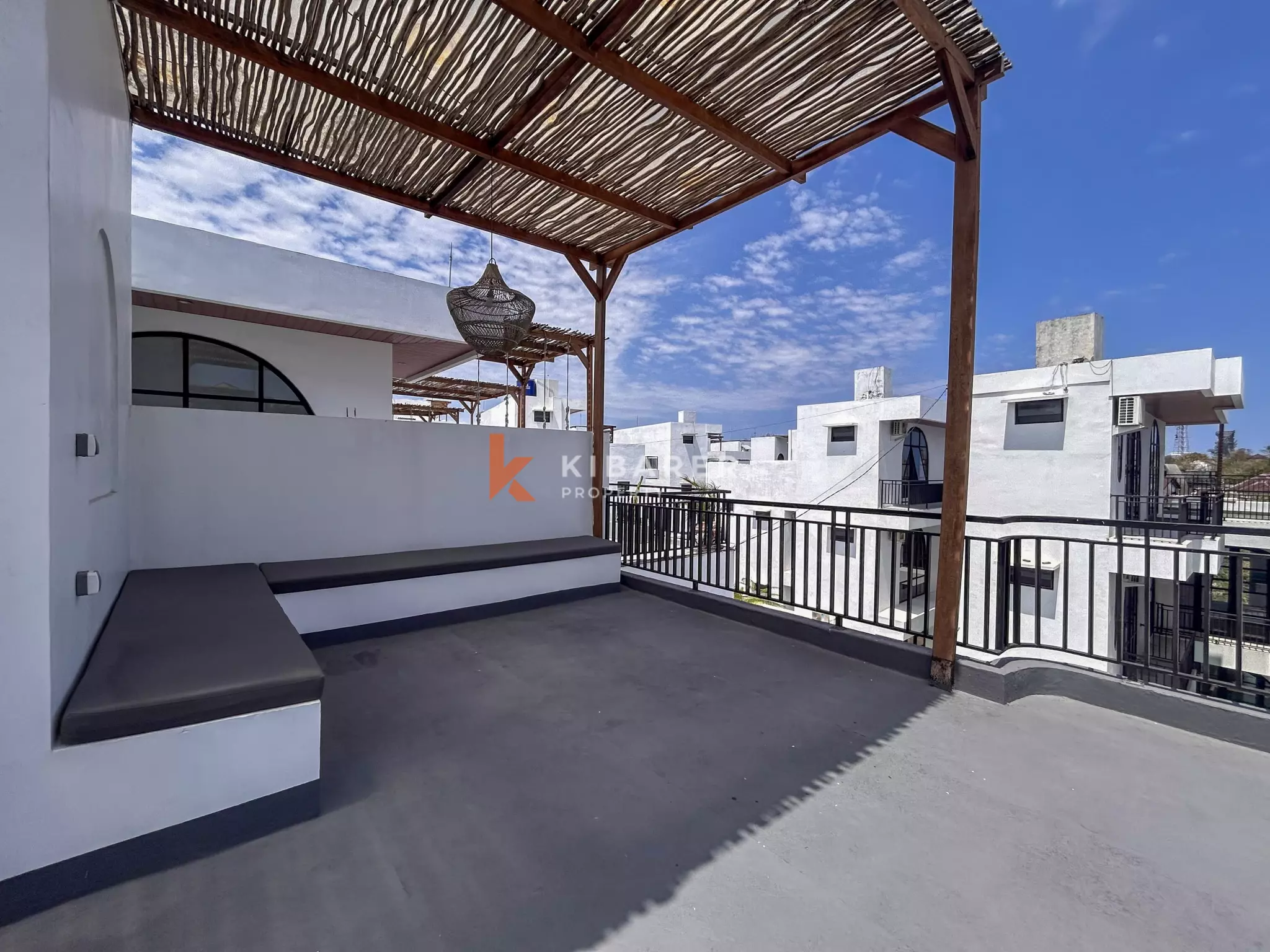 Modern Three-Bedroom Villa with Private Pool and Contemporary Architectural Design in Balangan — image 4