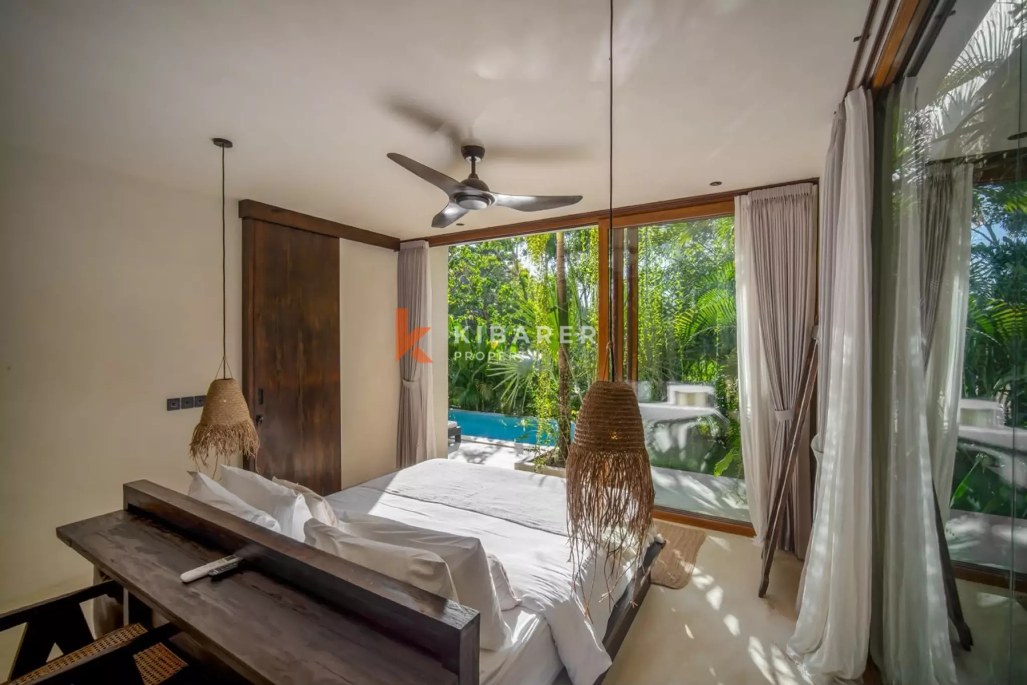 Bohemian-Chic Style Villa with Three Bedrooms and Sea View in Uluwatu — image 19