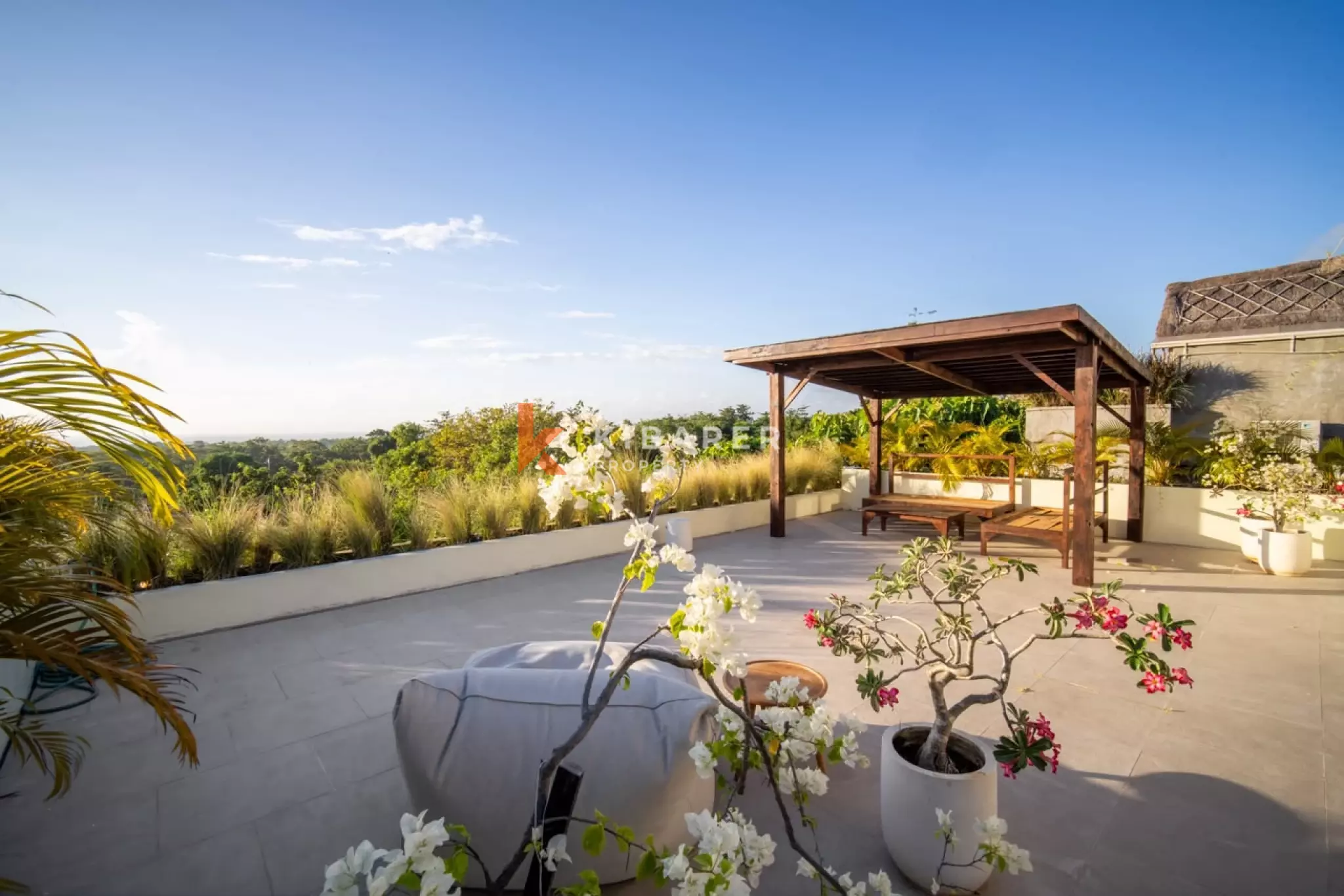 Bohemian-Chic Style Villa with Three Bedrooms and Sea View in Uluwatu — image 12