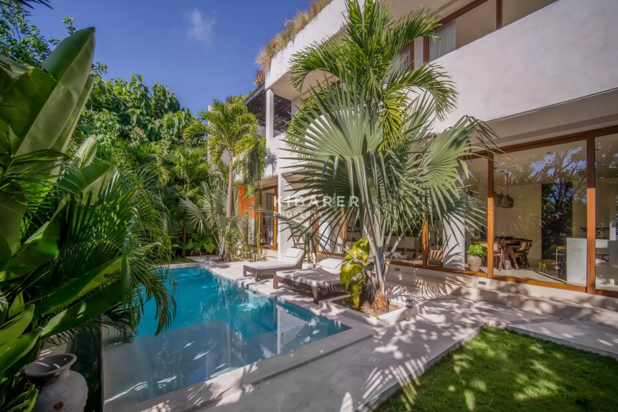 Bohemian-Chic Style Villa with Three Bedrooms and Sea View in Uluwatu — image 2