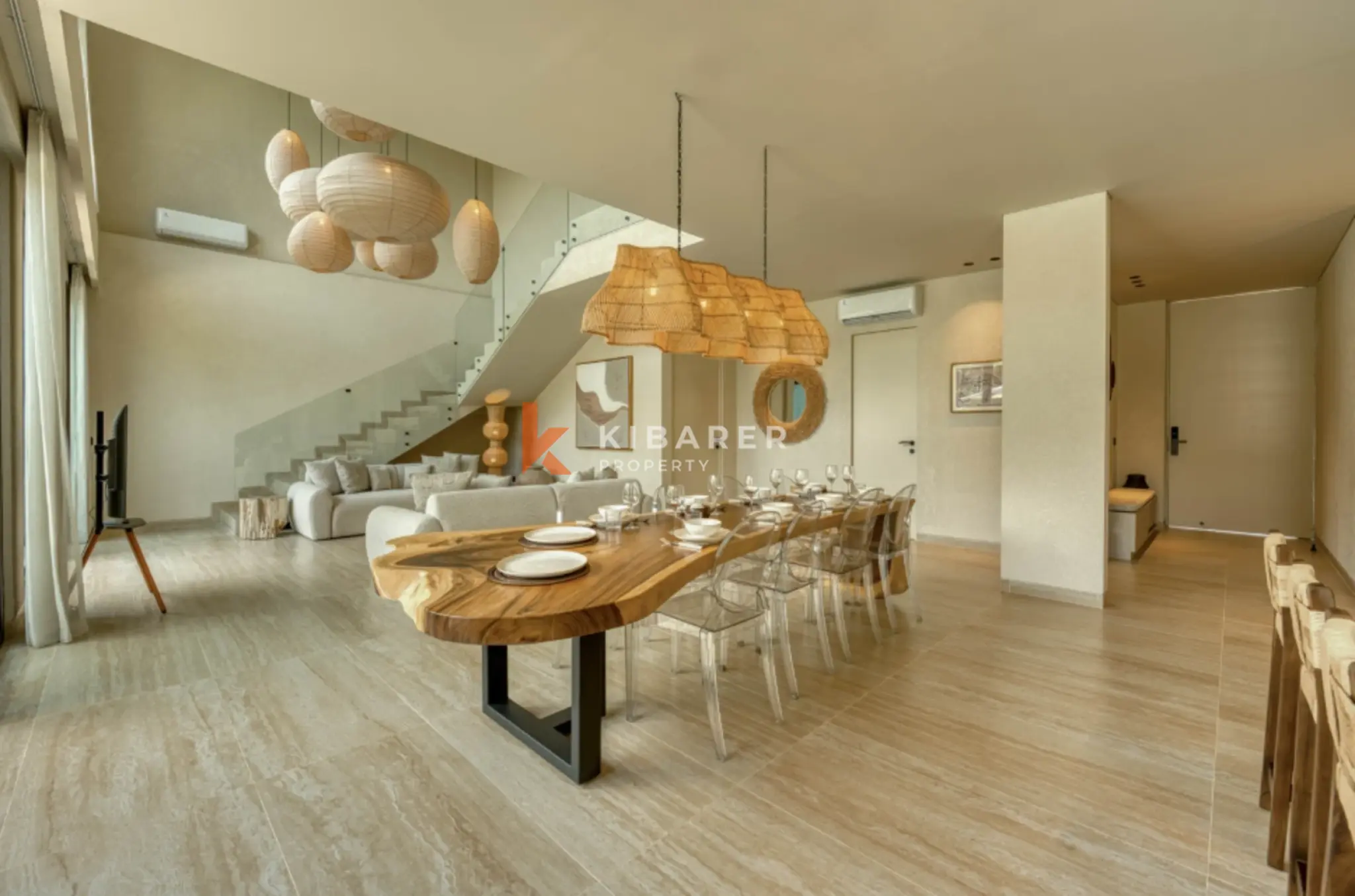 Exclusive Four Bedroom Villa with Private Pool in Secure Umalas Location — image 5
