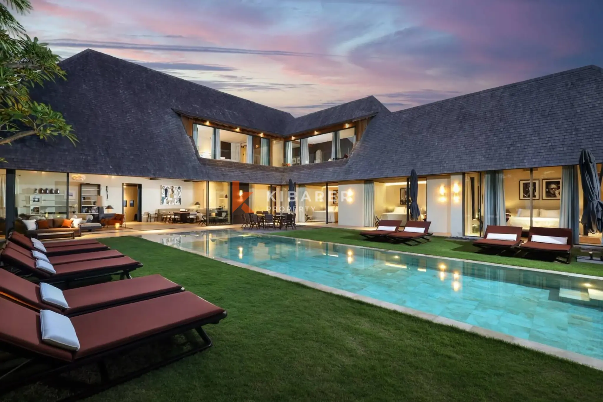 Comfortable Six-Bedroom Residence with Spacious Garden in Umalas — image 1