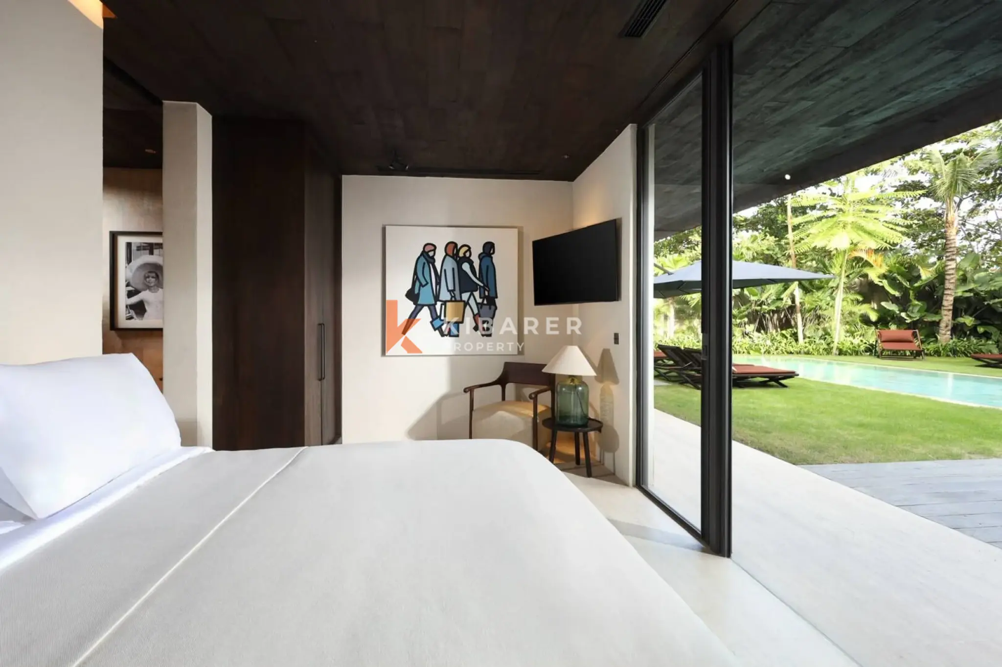 Comfortable Six-Bedroom Residence with Spacious Garden in Umalas — image 13