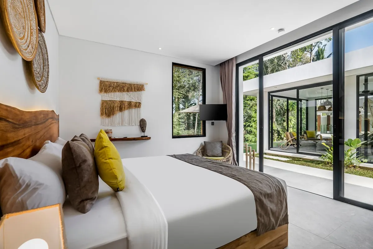10 BR Tropical Garden Pool Estate Ubud — 10BR Estate Rental in Ubud — image 16