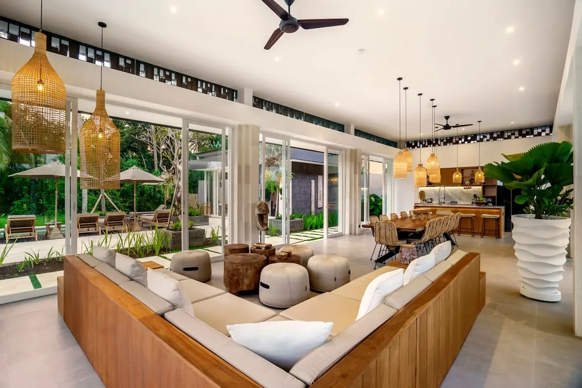 6 BR Rice-Field Jungle Villa Ubud — 6BR Villa Rental in Ubud — image 2
