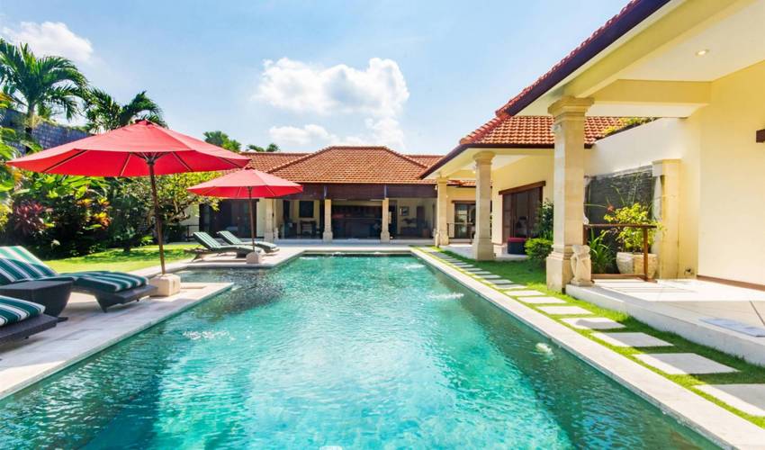 Seminyak Villa 3585 — image 2