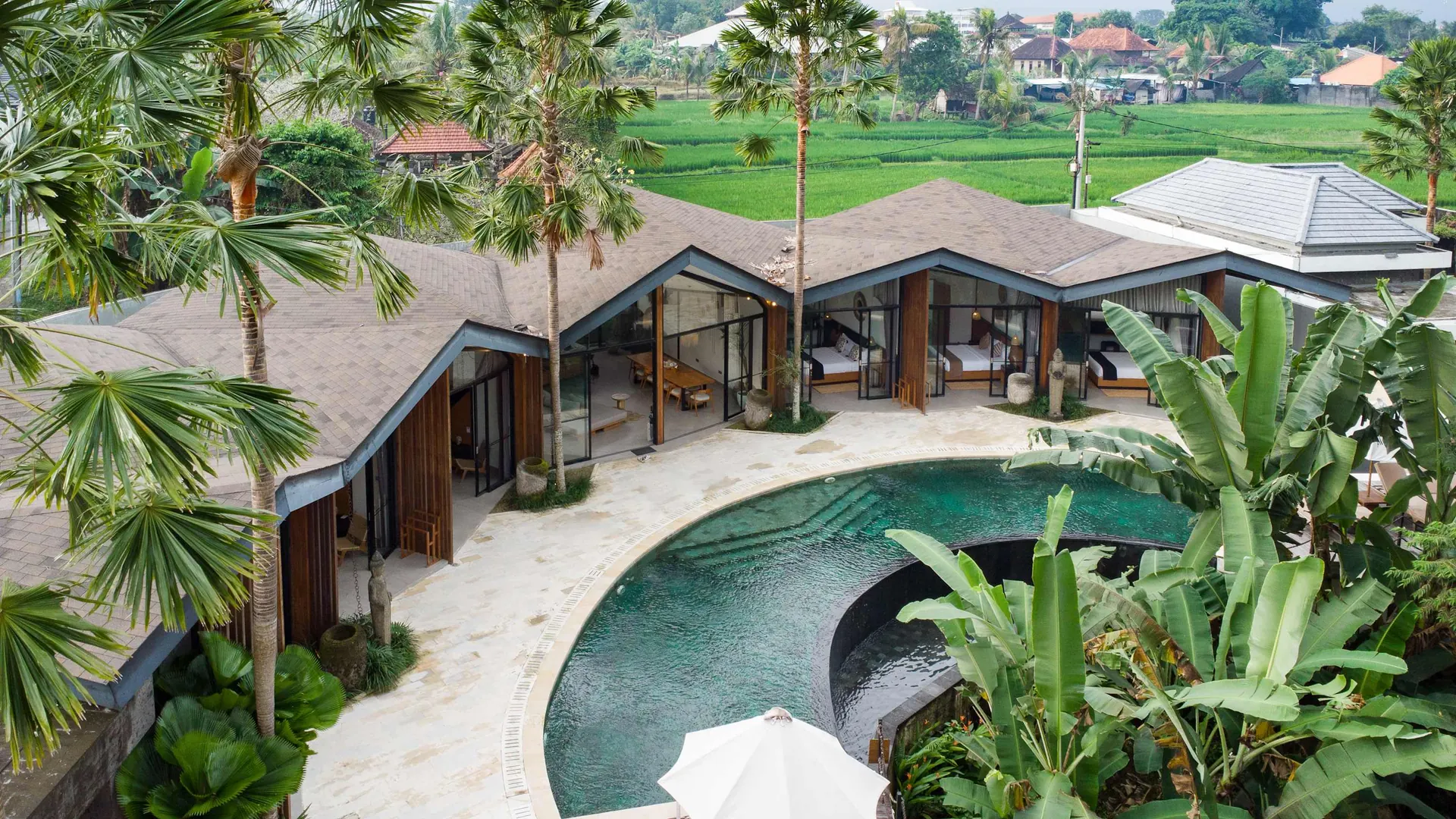 6 BR Glass Pavilion Retreat Ubud — 6BR Villa Rental in Ubud — image 10
