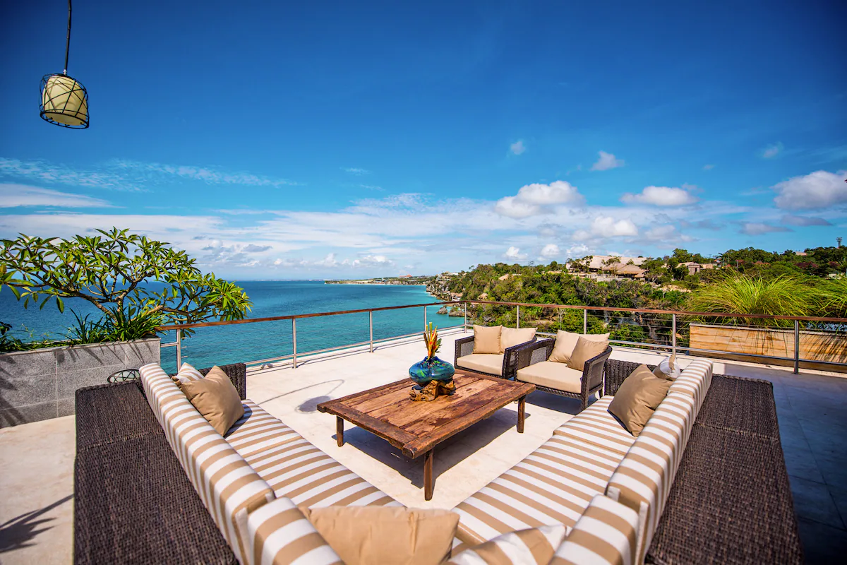 The Luxe — 4BR Villa Rental in Uluwatu — image 3