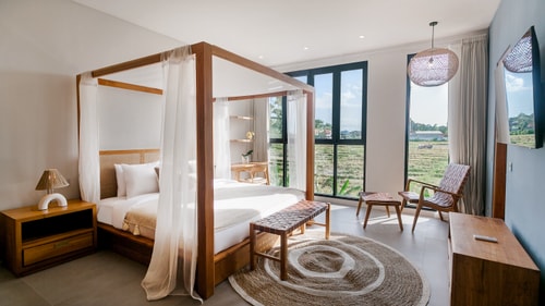 2BR Designer Seminyak | Pool & Near Cafes - Canggu, Bali — image 6