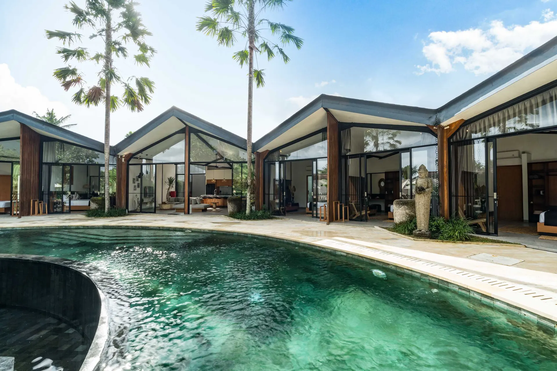 6 BR Glass Pavilion Retreat Ubud — 6BR Villa Rental in Ubud