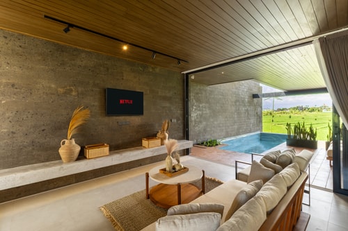 3BR Canggu Villa | Paddy View Pool, Near Gyms in Canggu, Bali — image 12