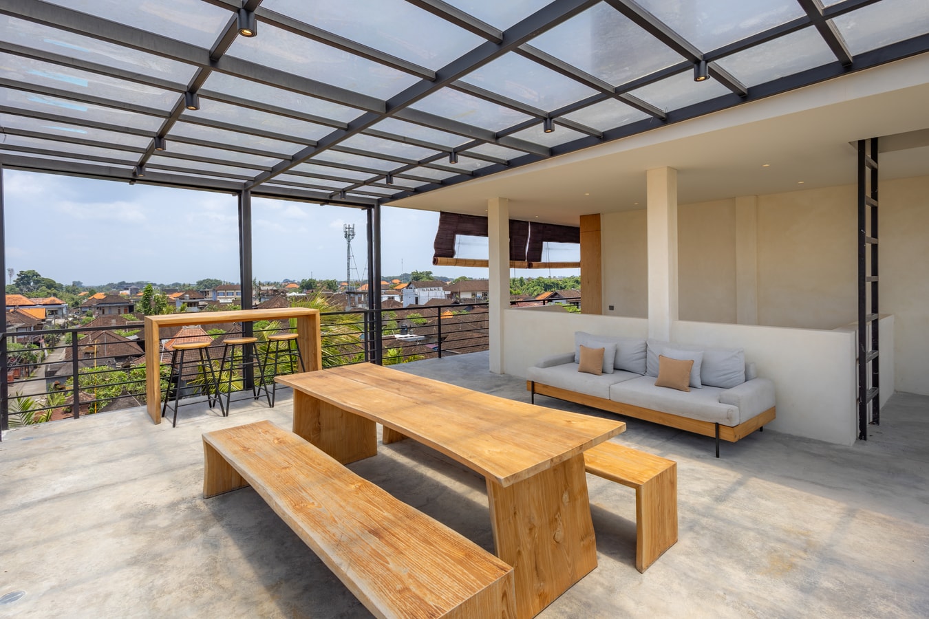 Modern 1BR Studio w/ Pool | 8 Mins to Ubud Market - Ubud, Bali — image 9