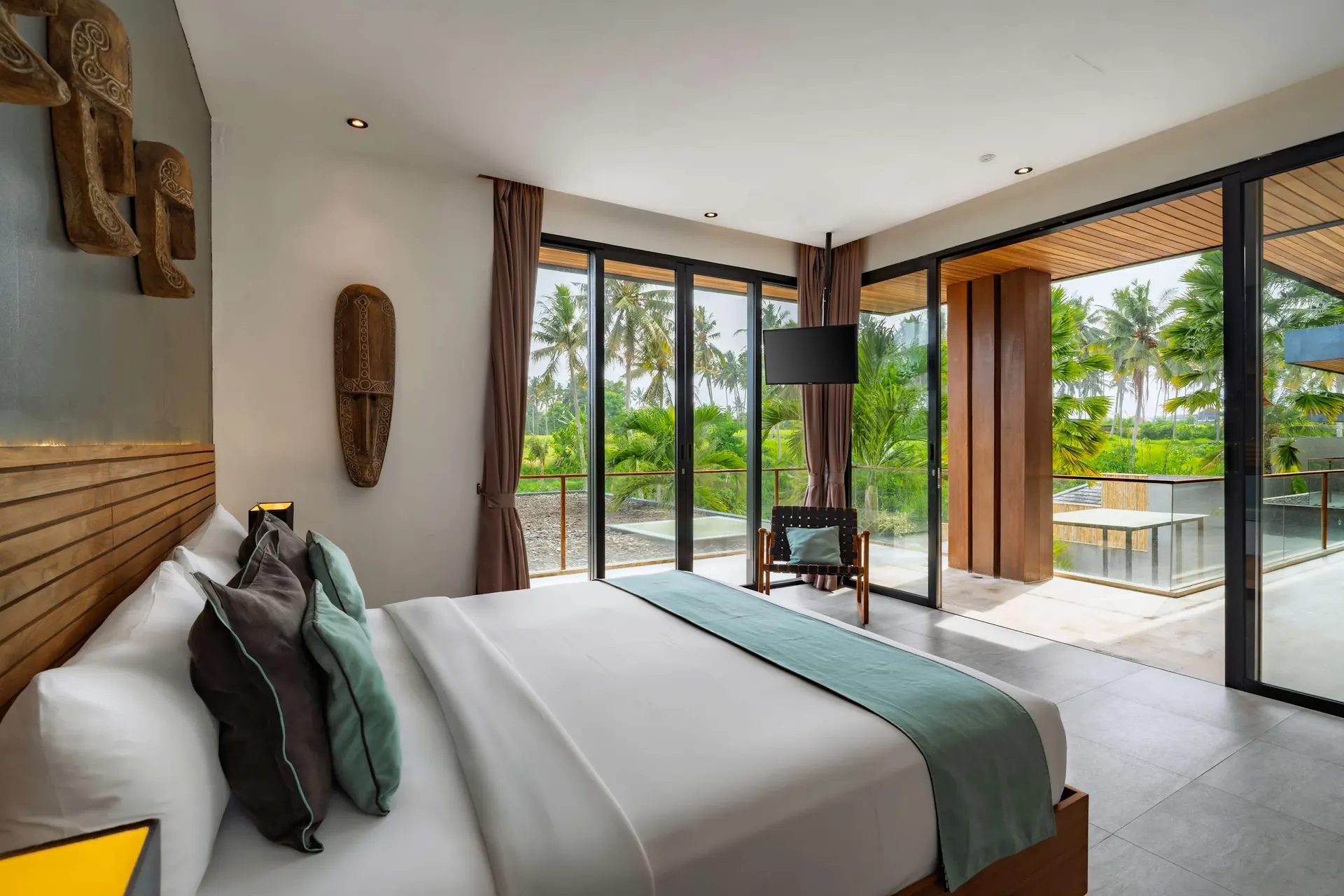6 BR Jungle Contemporary Retreat Ubud — 6BR Villa Rental in Ubud — image 8
