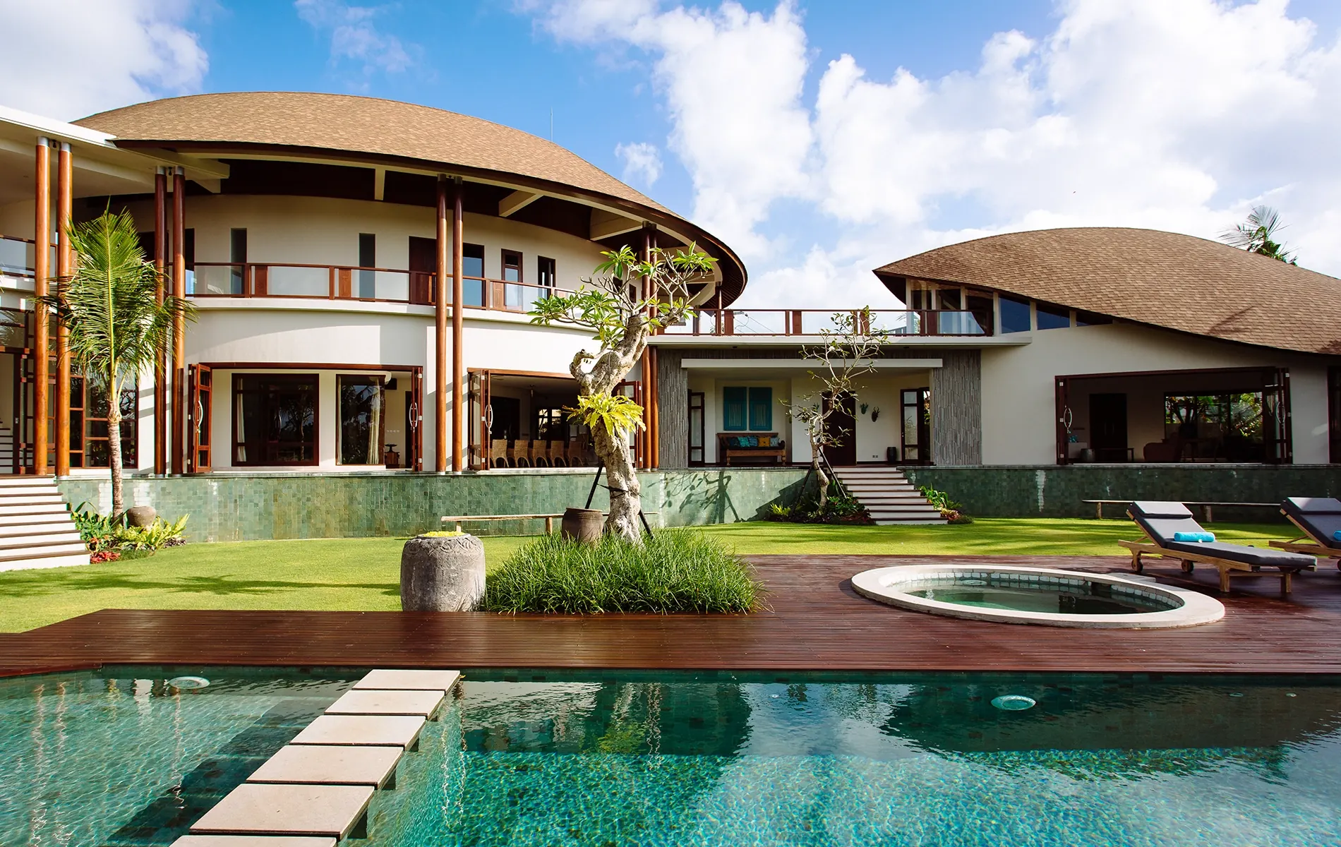 5 BR Tropical-Modern Garden Villa Seminyak — 5BR Villa Rental in Seminyak — image 1